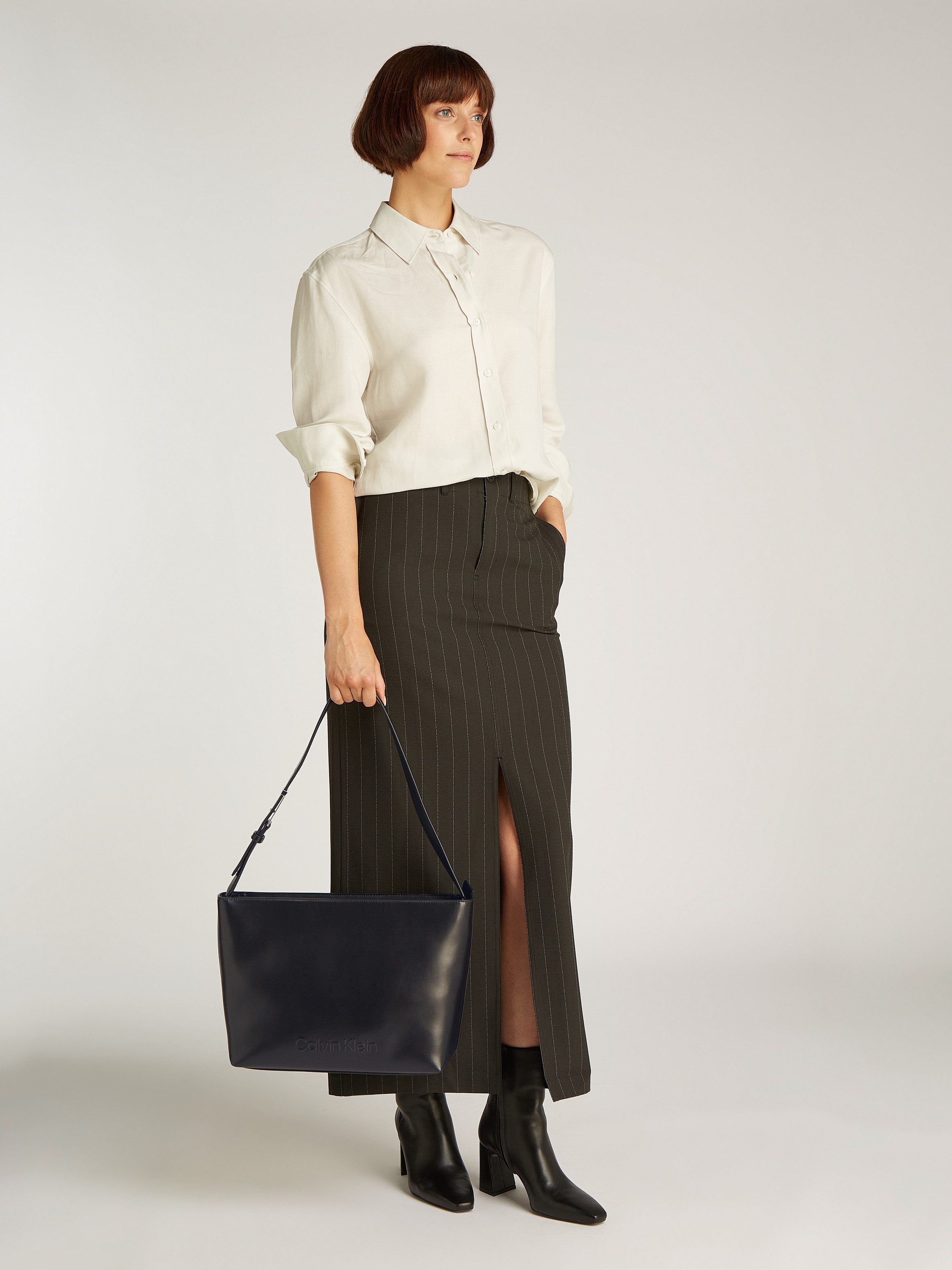 Calvin Klein Shopper EMBOSSED LOGO MEDIUM SHOPPER, große Umhängetasche, Sch günstig online kaufen