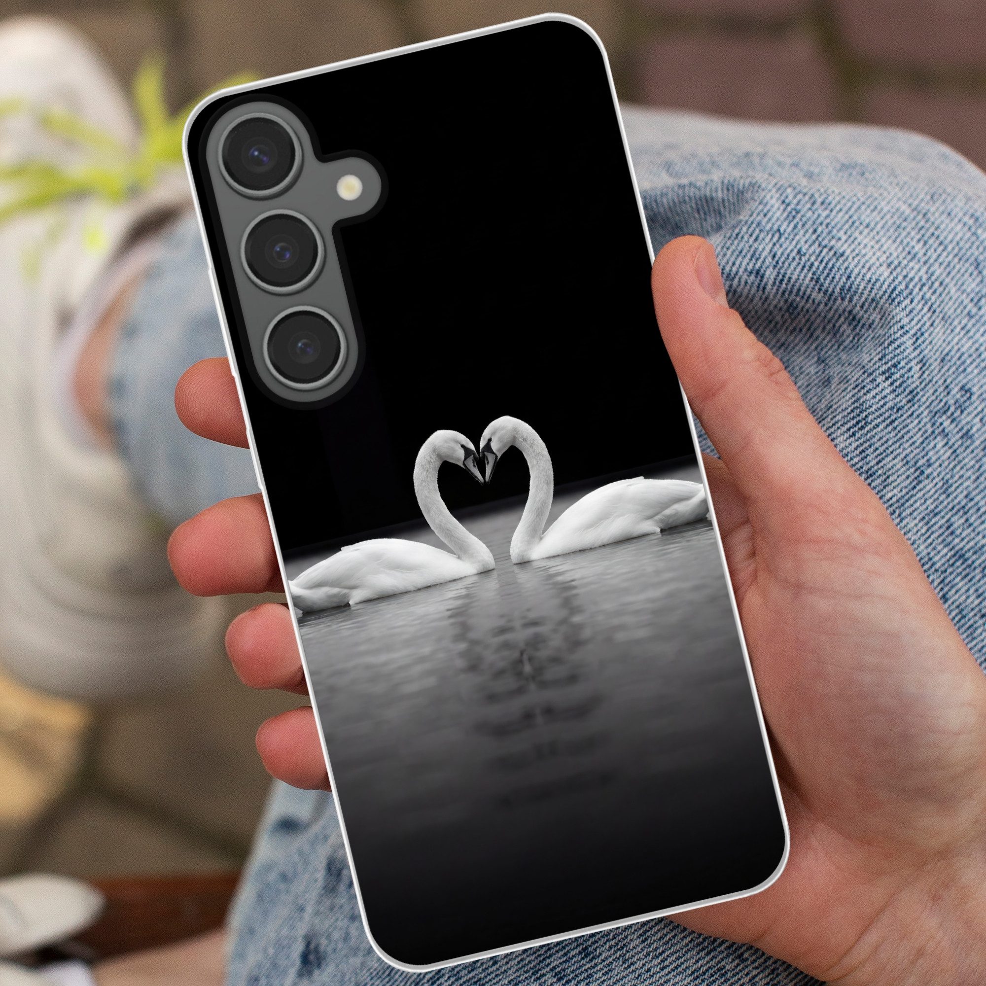 MuchoWow Handyhülle für Samsung Galaxy S24 Plus Schwäne - Herz - Schwarz - Weiß, Phone Case, Silikon, Schutzhülle Dünn