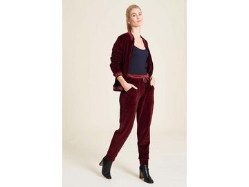 Tranquillo Jogginghose tranquillo Bio-Damen-Hose aus Nicky Velours, taill