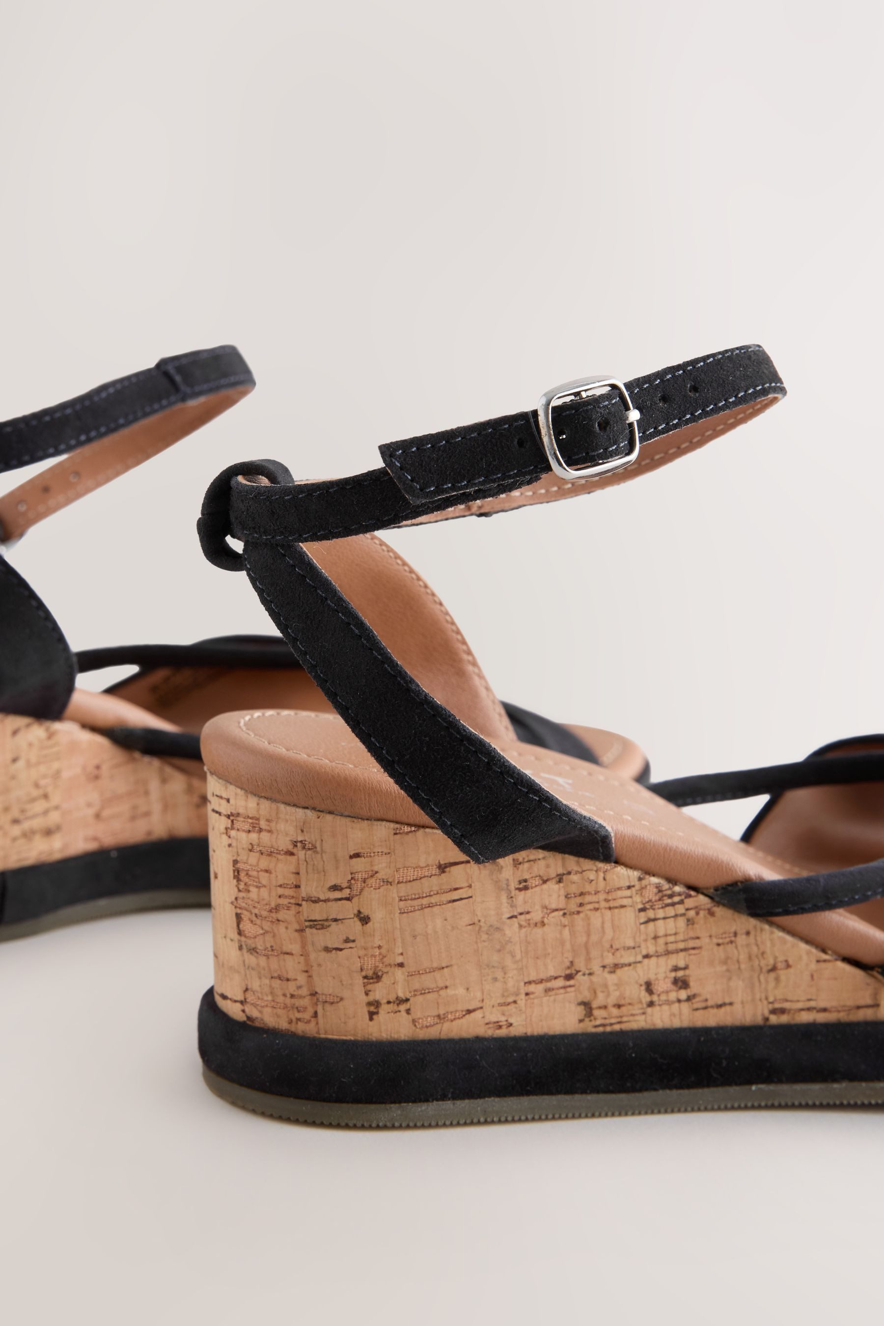 Next Forever Comfort® Lederballerinas, Kork-Keilabsatz Sandale günstig online kaufen