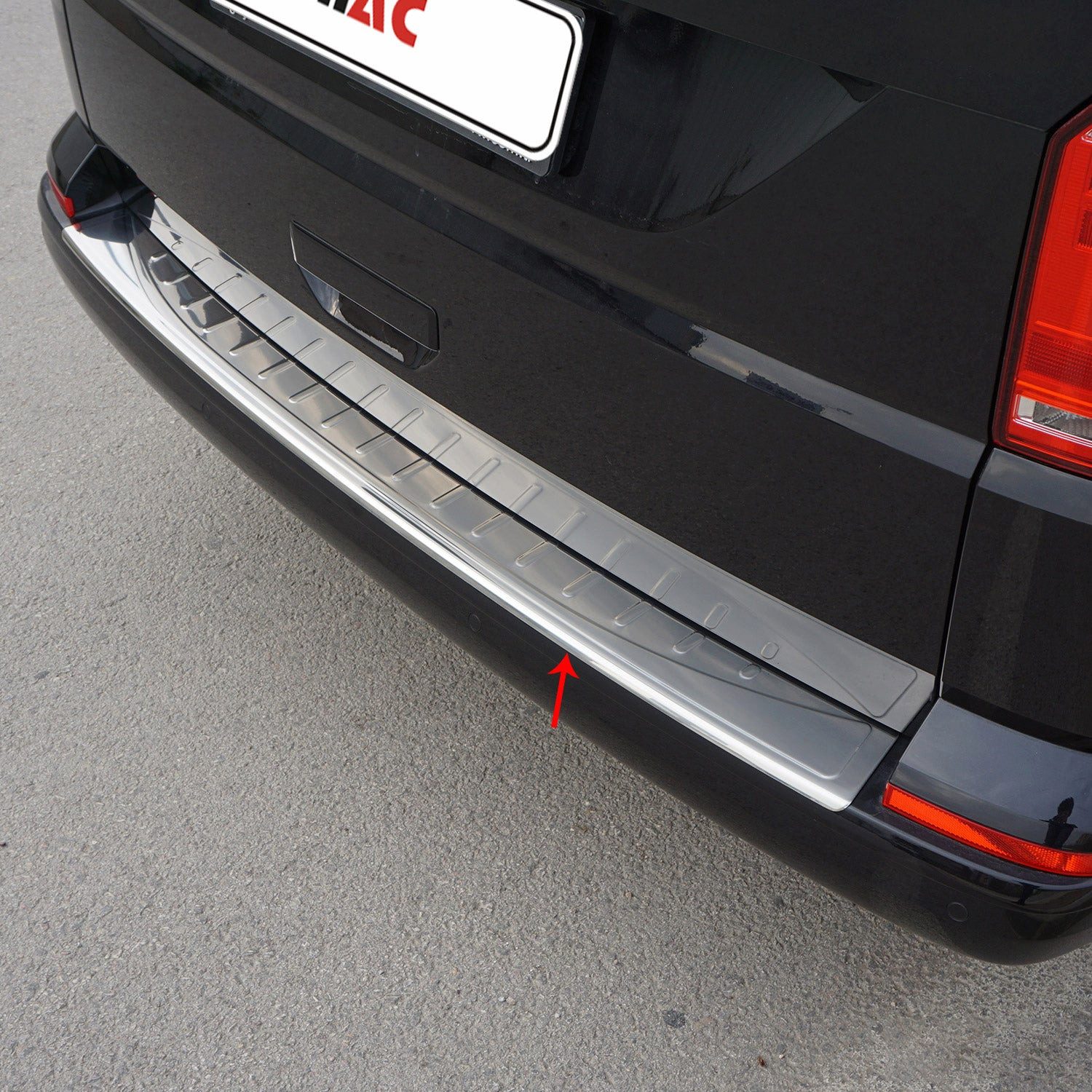 OMAC Ladekantenschutz für VW T6 T6.1 Transporter 2015-24 Chrom, Zubehör für VW T6 T6.1 Transporter Multivan Caravelle 2015-2024 Einzeltür, Langlebig,Einfache Reinigung,Einfache Installation,Rostbeständig