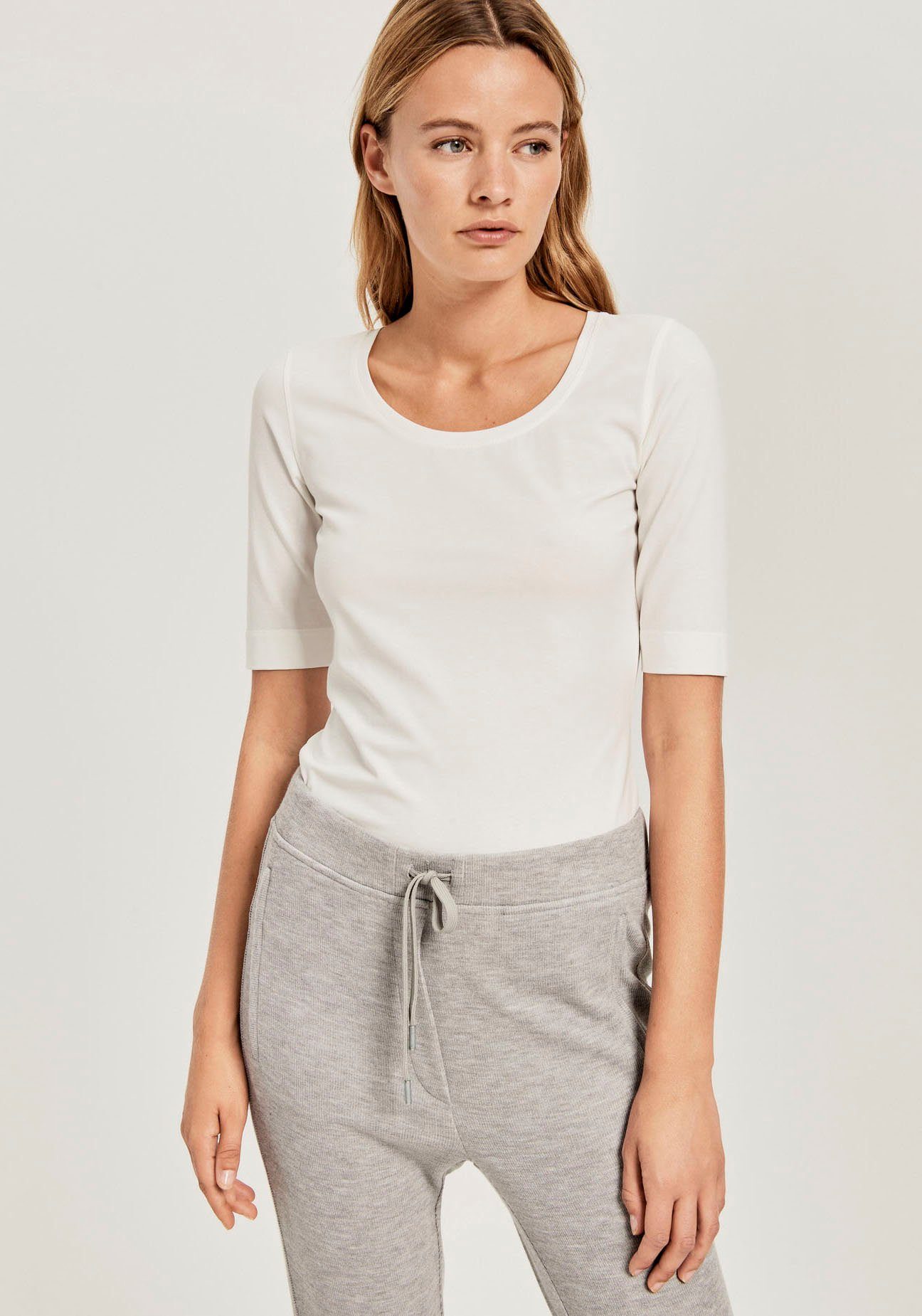 OPUS Rundhalsshirt Sanika in cleaner Basic-Form