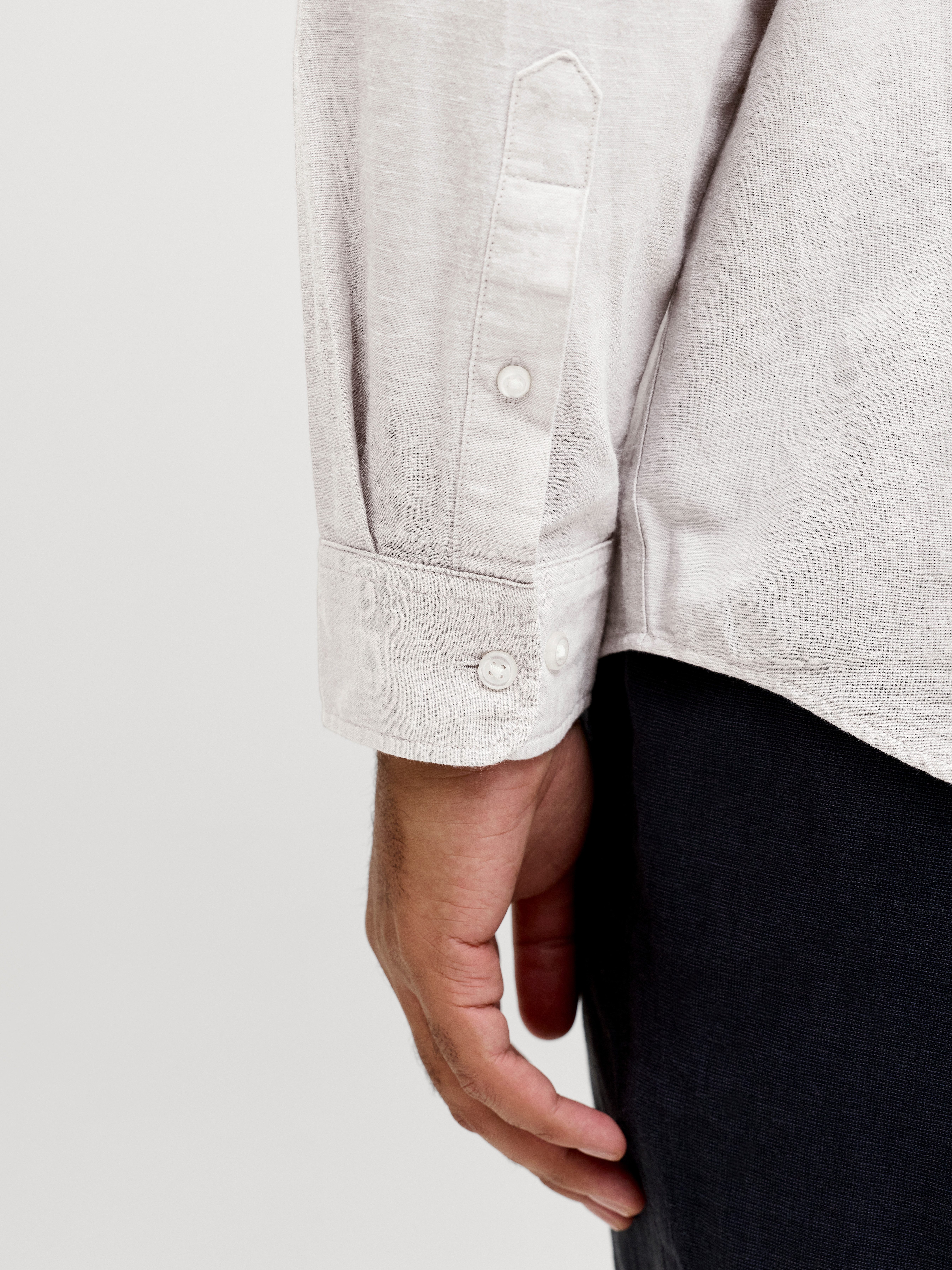 Jack & Jones PlusSize Langarmhemd JJEBREEZE LINEN BLEND BAND SHIRT L PLS mit Stehkragen