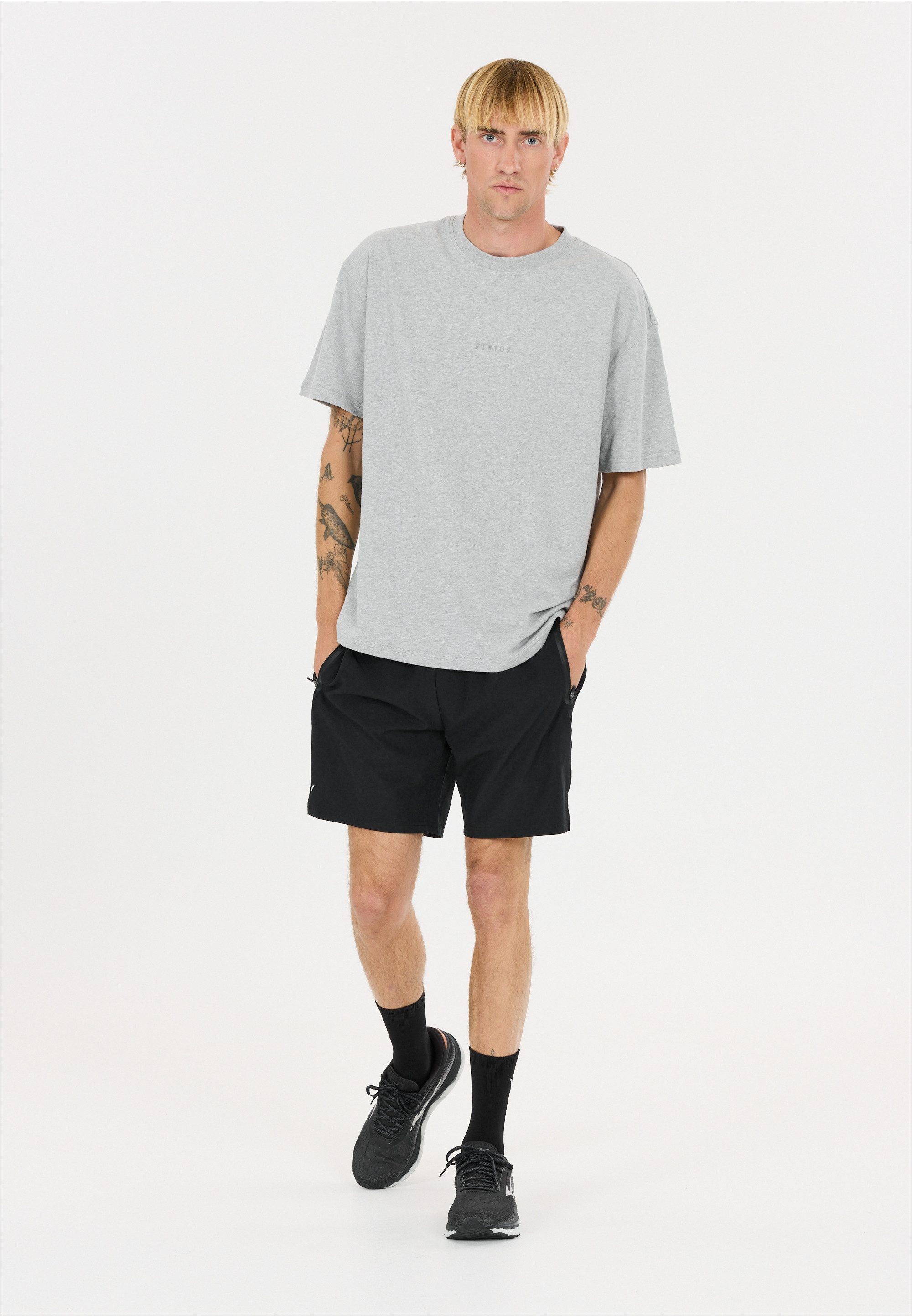 Virtus Shorts Blag V3 mit 4-Wege-Stretch