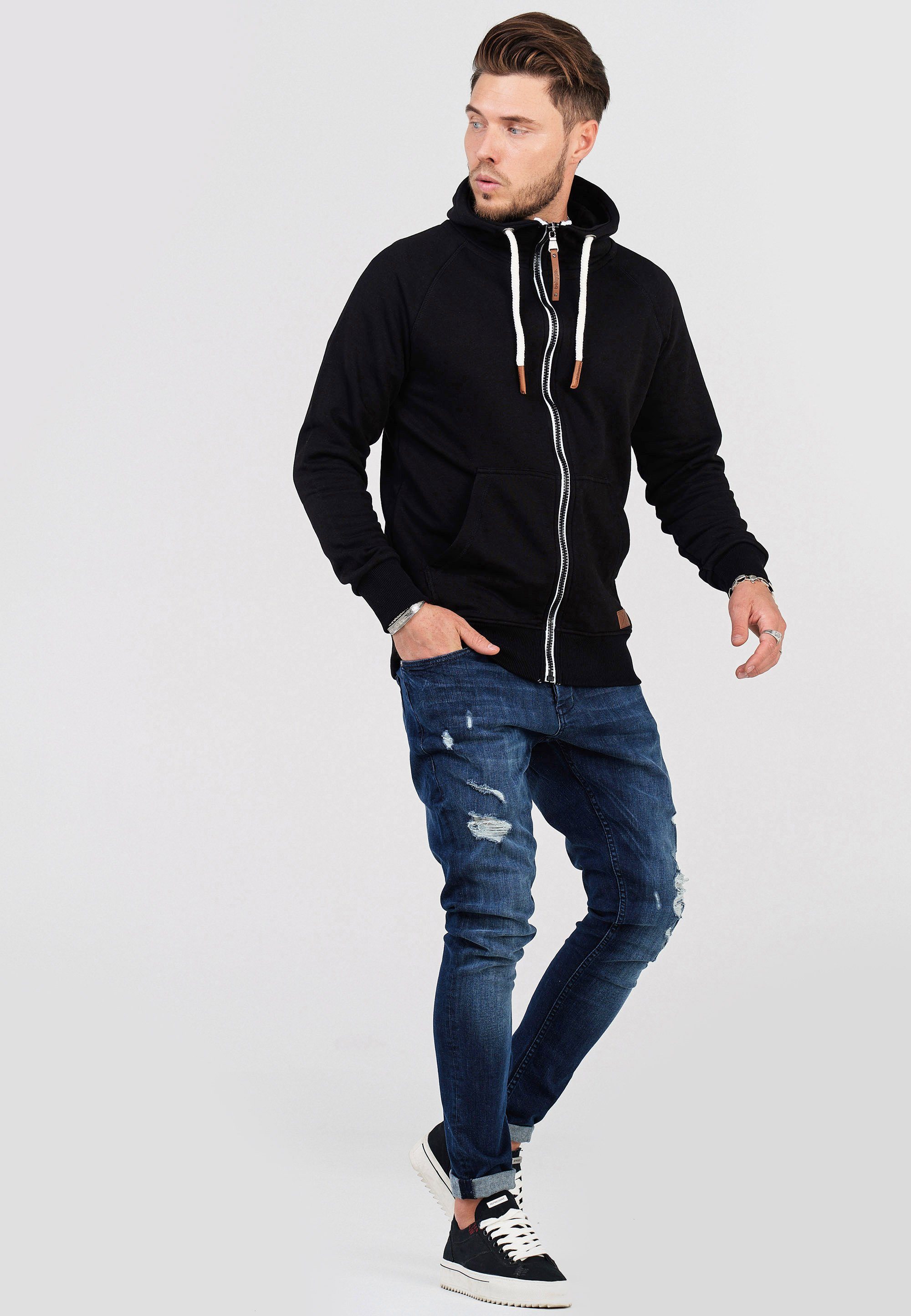 behype Kapuzensweatshirt SWANTON mit praktischer Kapuze
