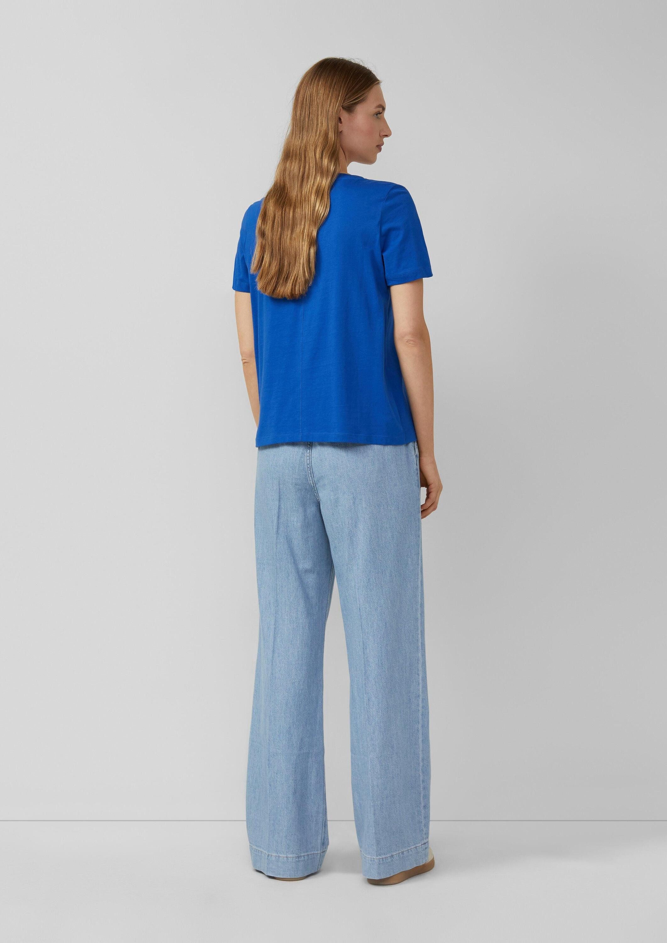 s.Oliver Kurzarmshirt T-Shirt Baumwoll-T-Shirt mit Frontprint und Pailletten