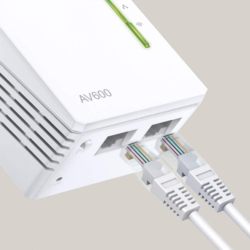 tp-link TL-WPA4220T KIT Netzwerk-Adapter, WLAN Powerline Adapter Triple Set, WLAN 300Mbit/s, AV600 Powerline