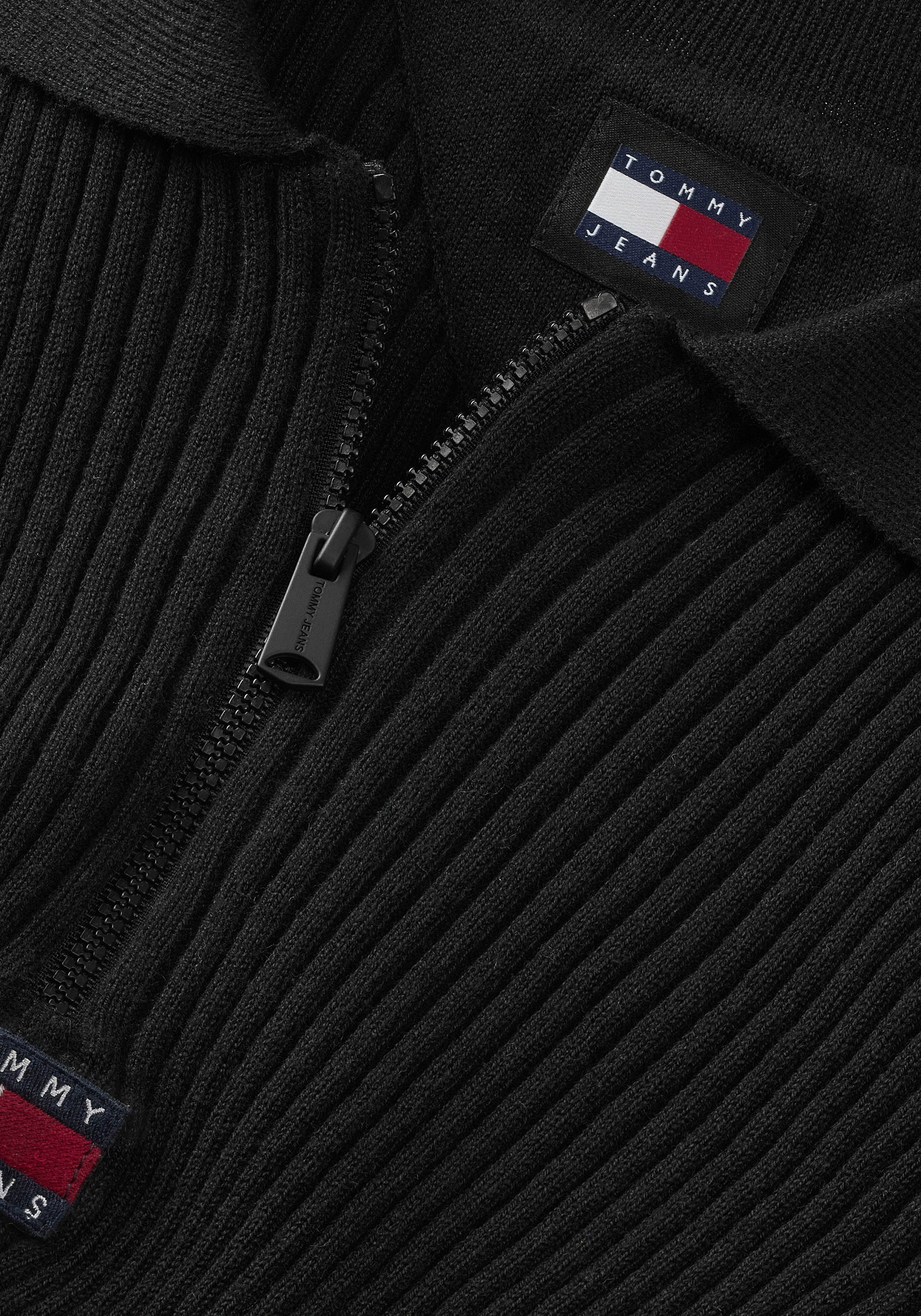 Jeans Strickpullover Jeans schwarz mit Tommy Markenlabel Tommy