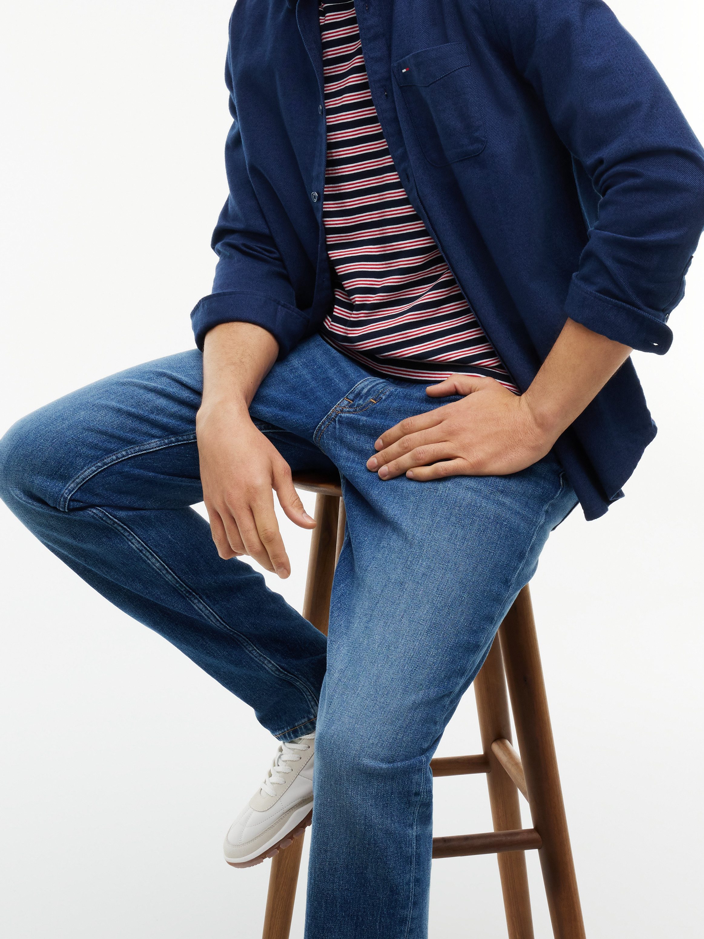 Tommy Jeans Straight-Jeans RYAN SLIM STRAIGHT Slim fit mit Taschen