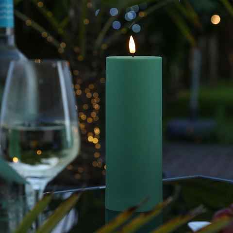 Deluxe Homeart LED-Kerze MIA Deluxe für Außen 3D Flamme flackernd H: 20cm D: 7,5cm outdoor grün (1-tlg)