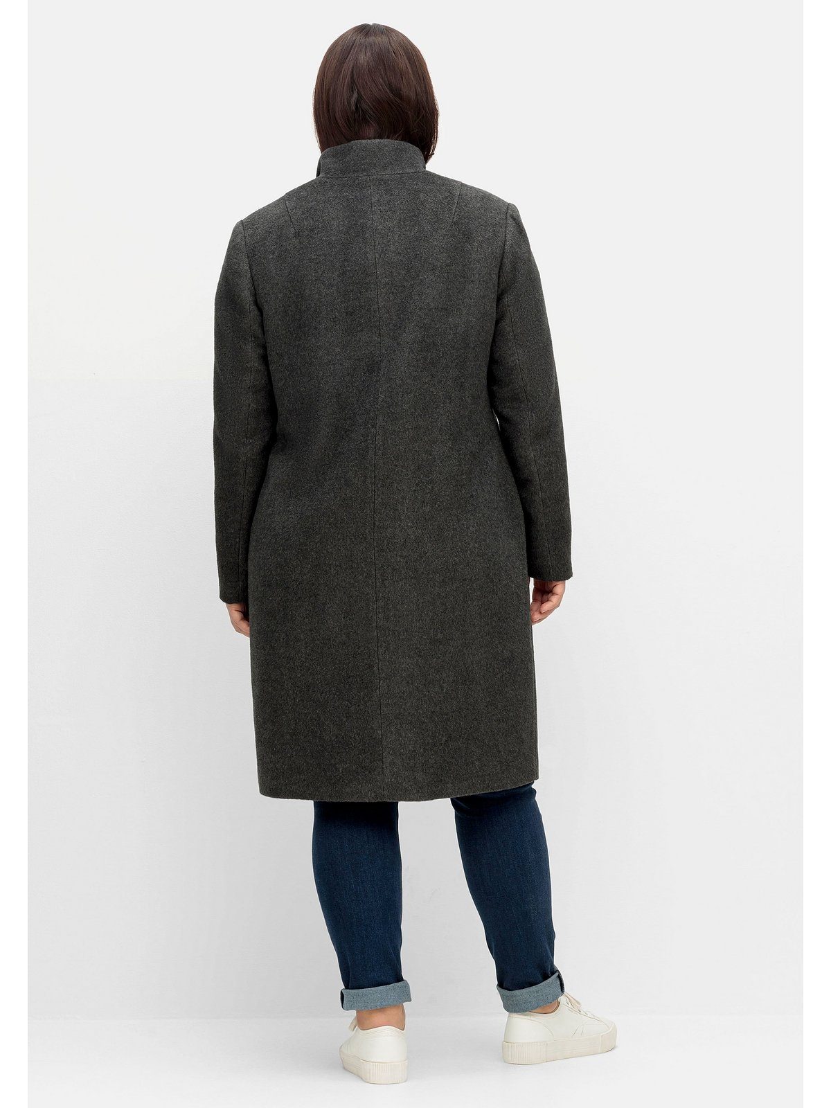 Sheego Wintermantel Große Größen mit Stehkragen, in flauschiger Qualität