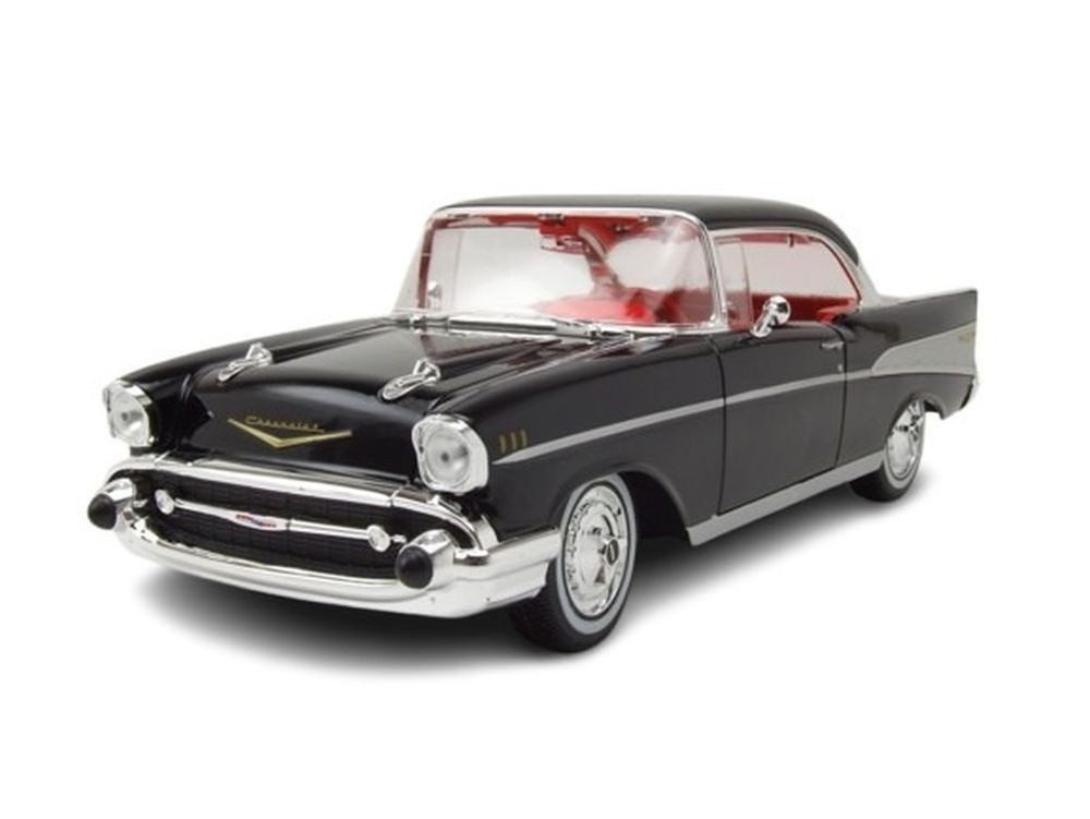 Maisto® Modellauto Chevrolet Bel Air Coupe 1957 schwarz, Maßstab 1:18