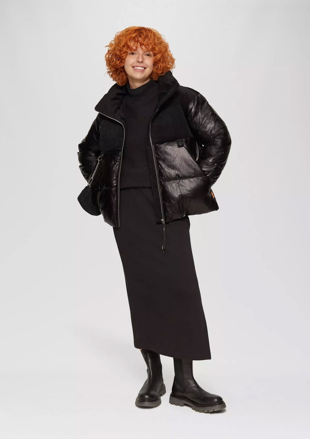 QS Stehkragenpullover Basic (1-tlg) mit Stehkragen und überschnittenen Schultern