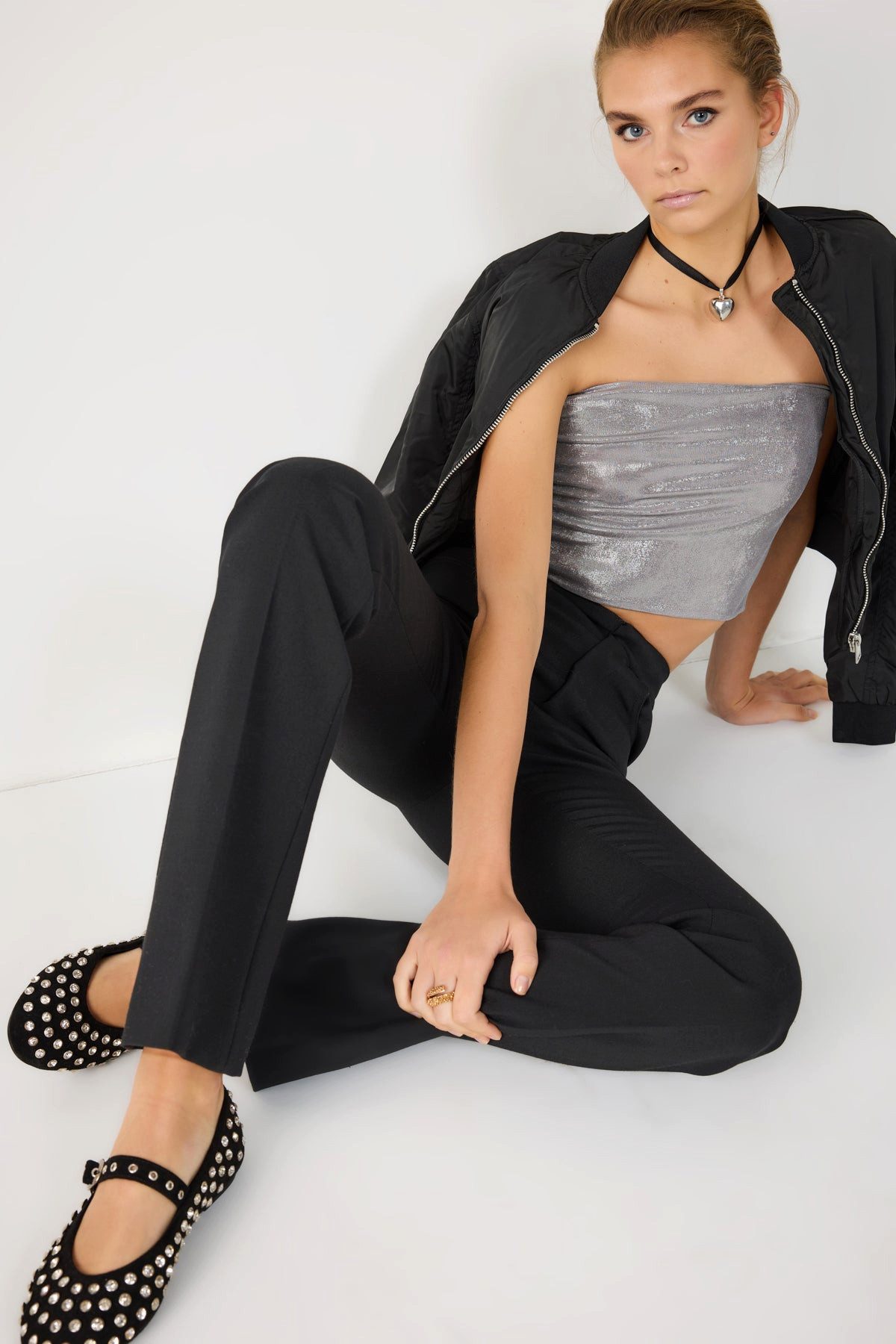 Blusentop Glänzendes, trägerloses Crop-Top aus Stoff