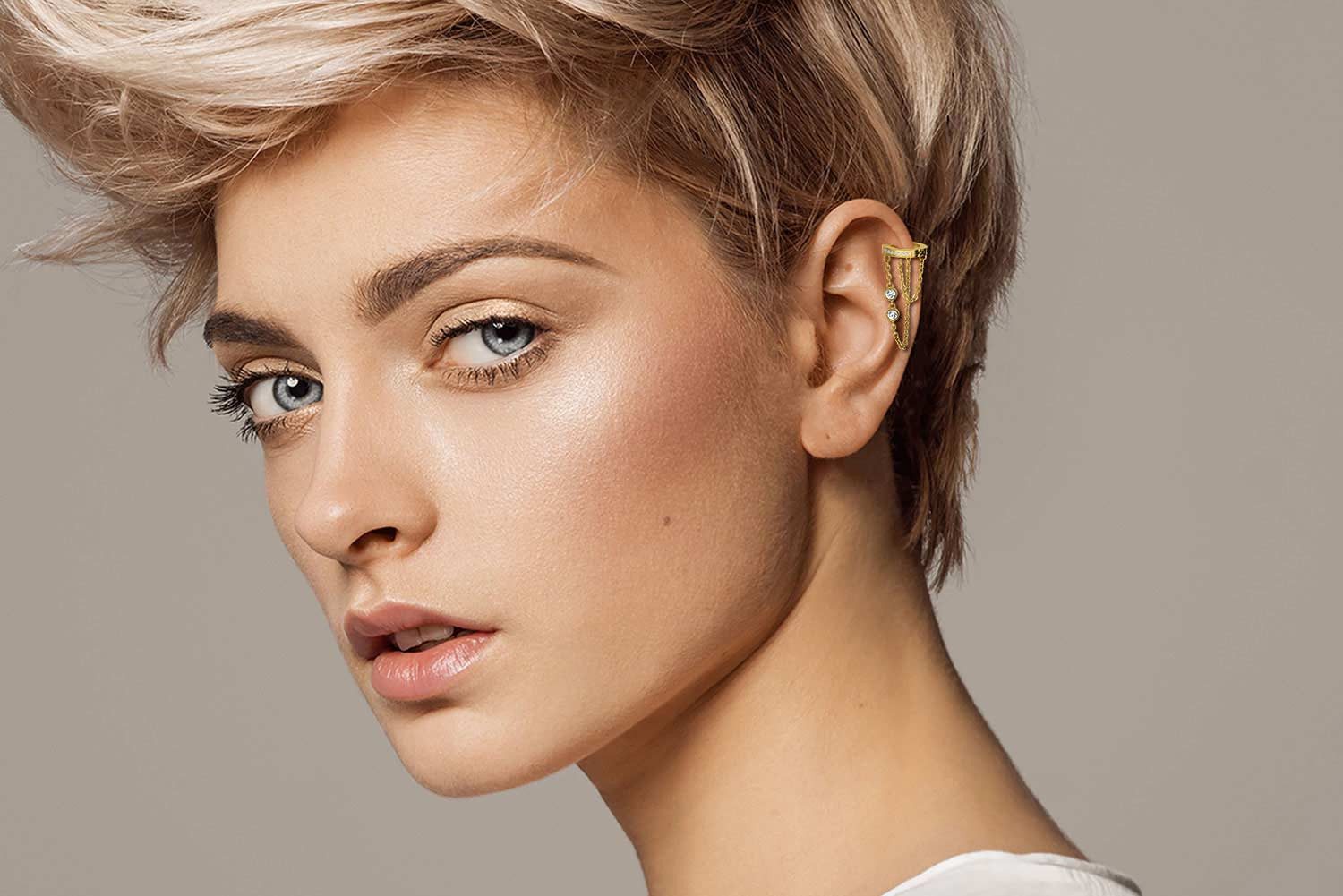 PIERCINGLINE Single-Ohrstecker Chirurgenstahl Ohrclicker KETTEN + KRISTALLE (Clicker, 1-tlg), Ohrpiercing für Conch, Helix, Tragus, Daith, Lobe