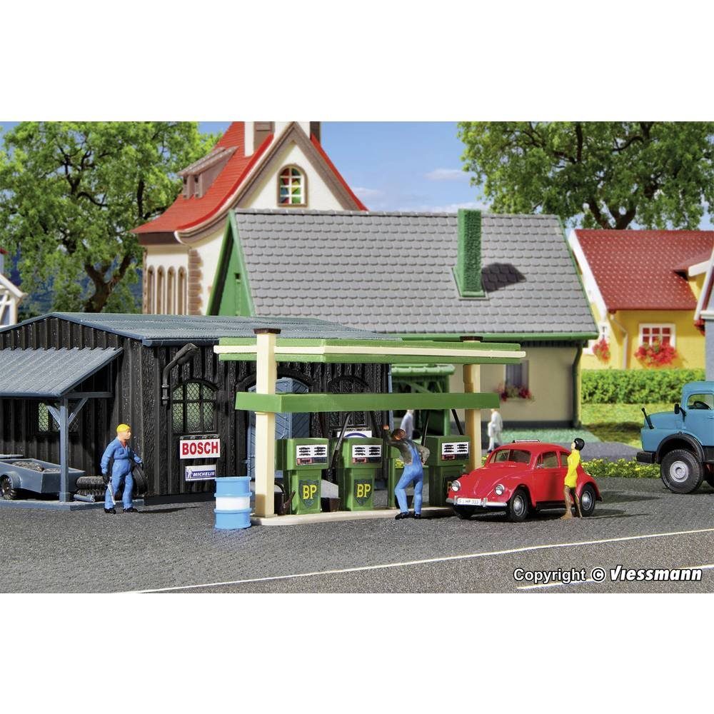 Modelleisenbahn-Fertiggelände H0 Zapfsäulen, 3 Stück