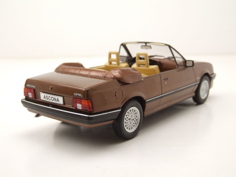 Whitebox Modellauto Opel Ascona C Cabrio 1985 dunkelbraun, Maßstab 1:24