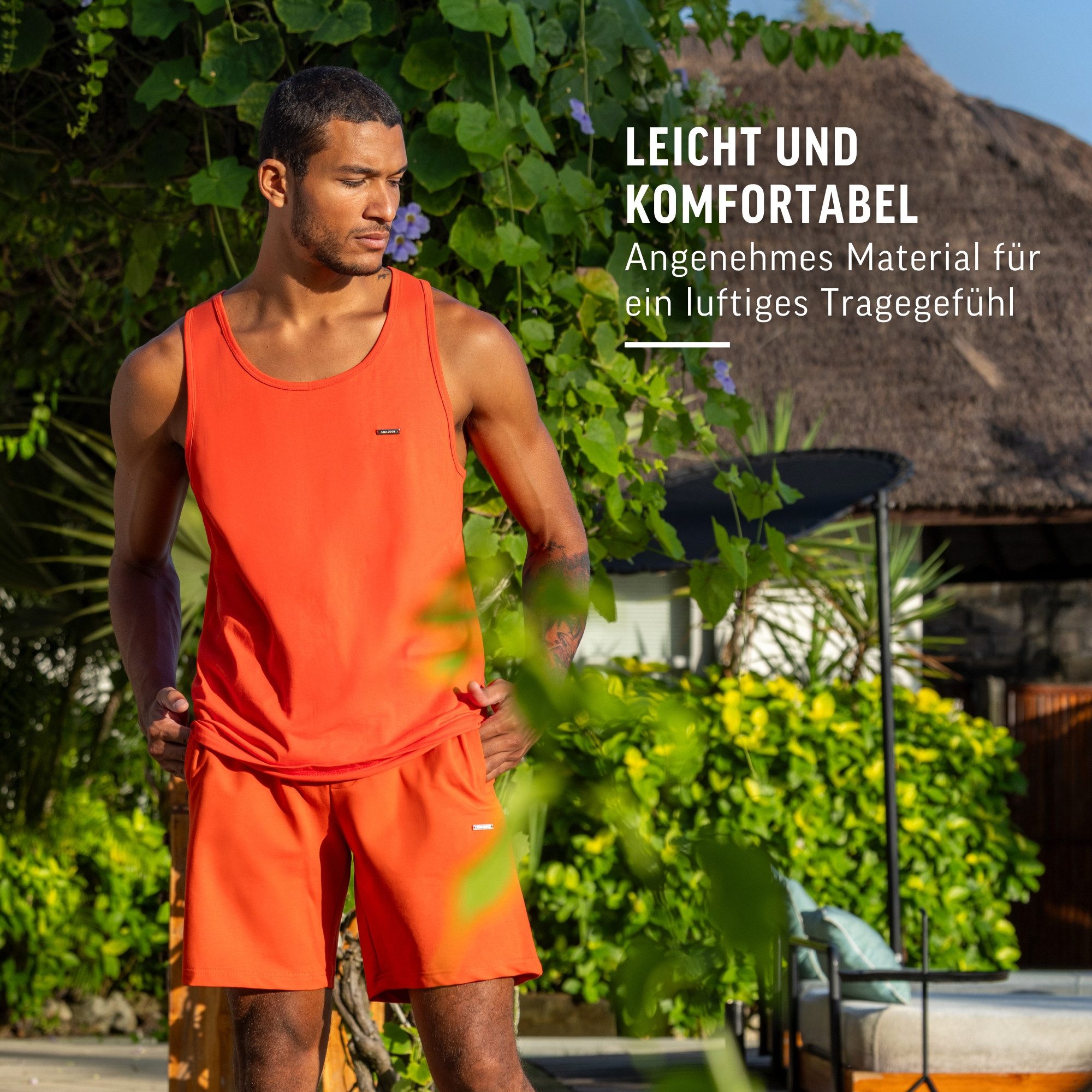 Smilodox Tanktop Arian, ärmelloses Muskelshirt mit Rundhals & Metall-Logo, Training Unterhemd classic Schnitt, Stringer weiches Material, Freizeit Sommer