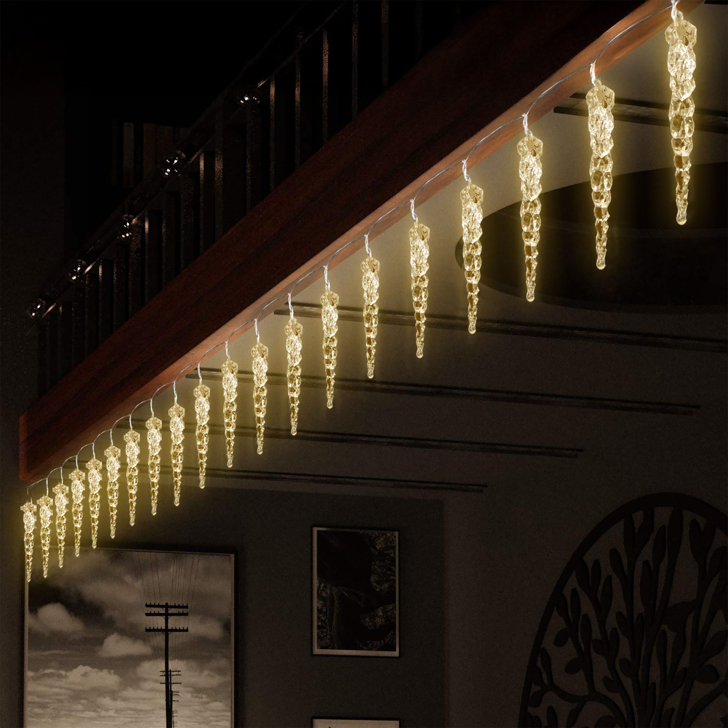 Spetebo LED-Lichterkette Eiszapfen aus Acryl- 190 cm - Deko Lichtkette mit 20 LEDs, 20-flammig, Batterie betrieben