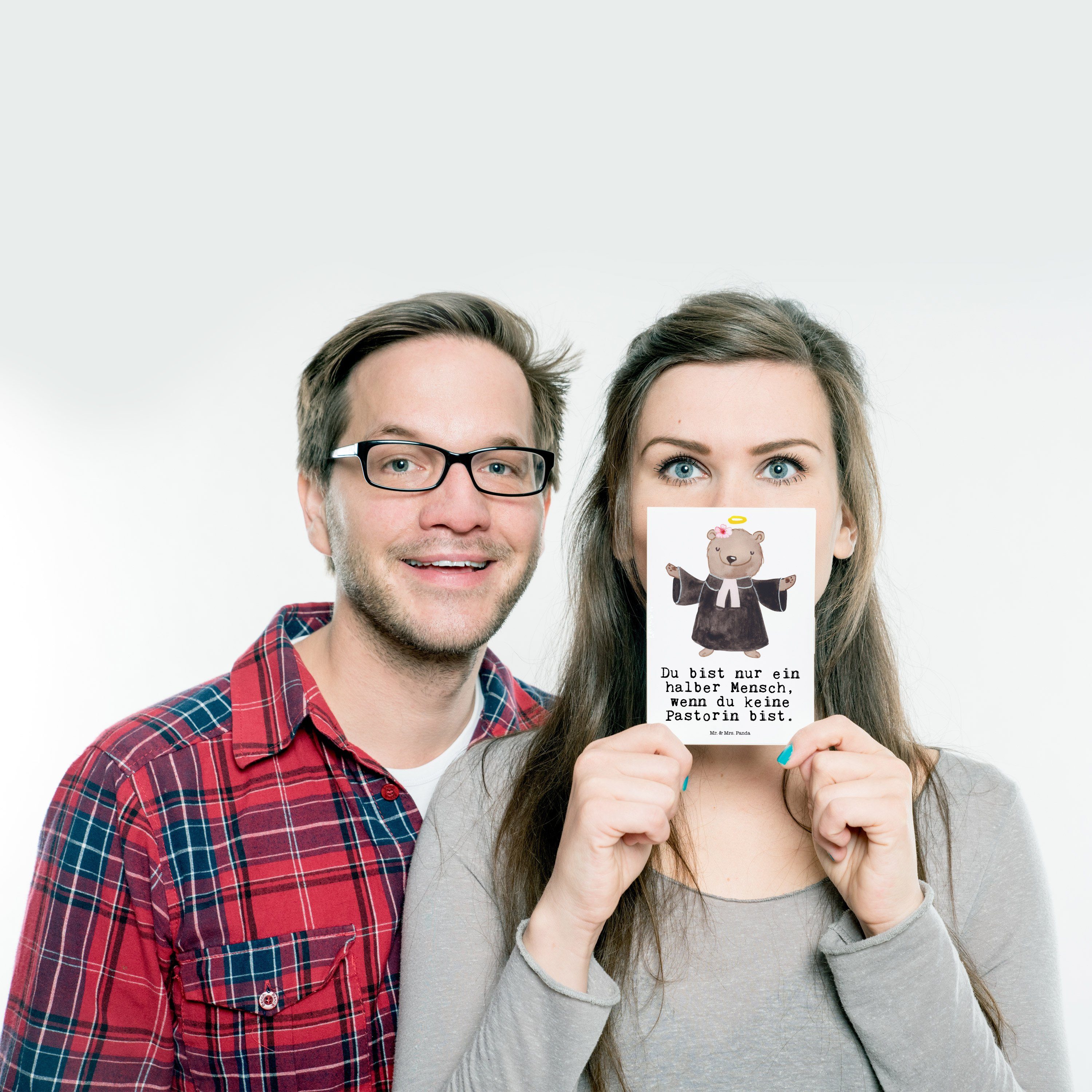 Mr. & Mrs. - Postkarte Arbeitskollege, - Pastorin Panda Ansichtskarte, mit Geschenk, T Weiß Herz