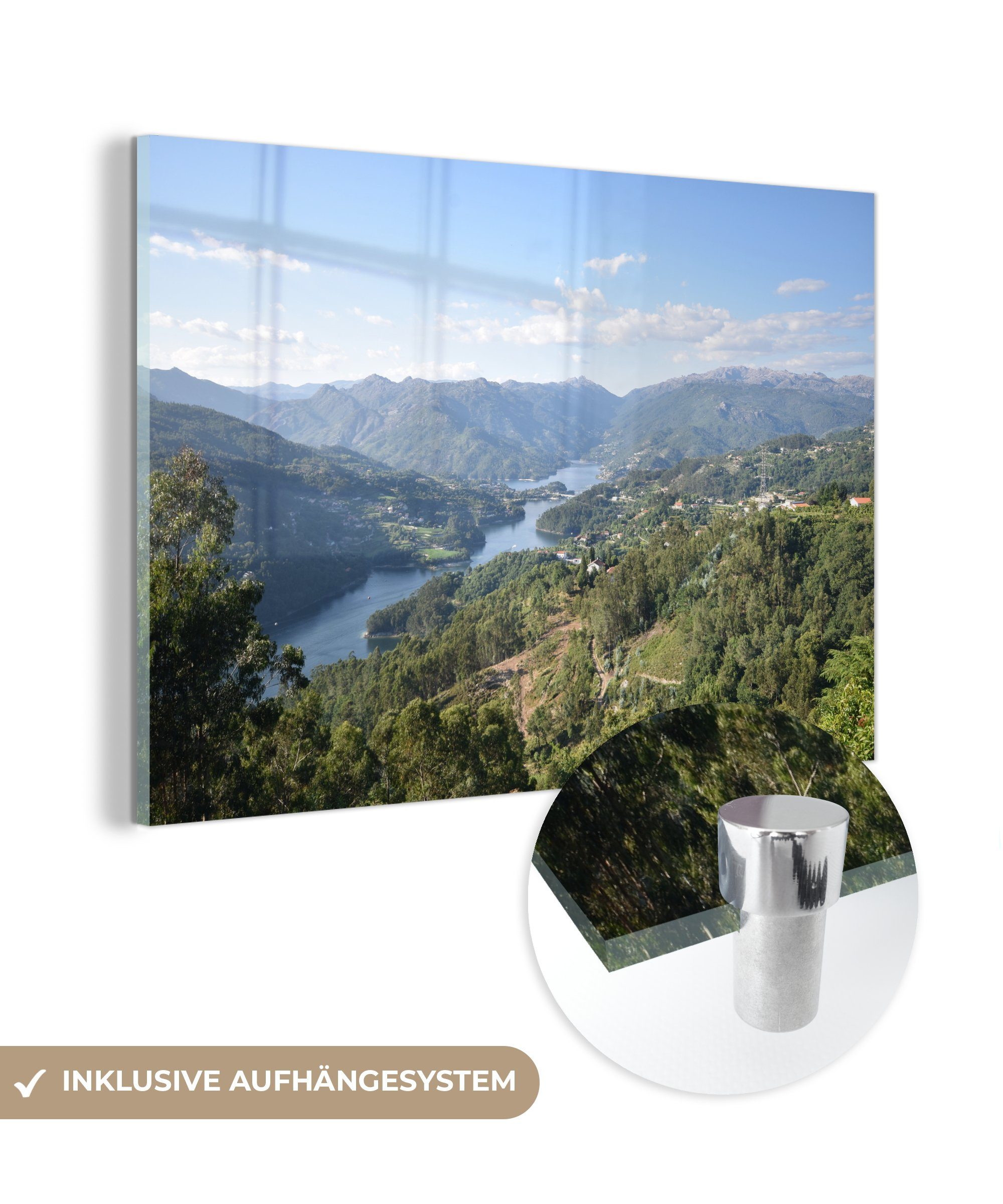 MuchoWow Acrylglasbild Blick auf die Wälder und Flüsse des Nationalparks Peneda-Gerês, (1 St), Acrylglasbilder Wohnzimmer & Schlafzimmer