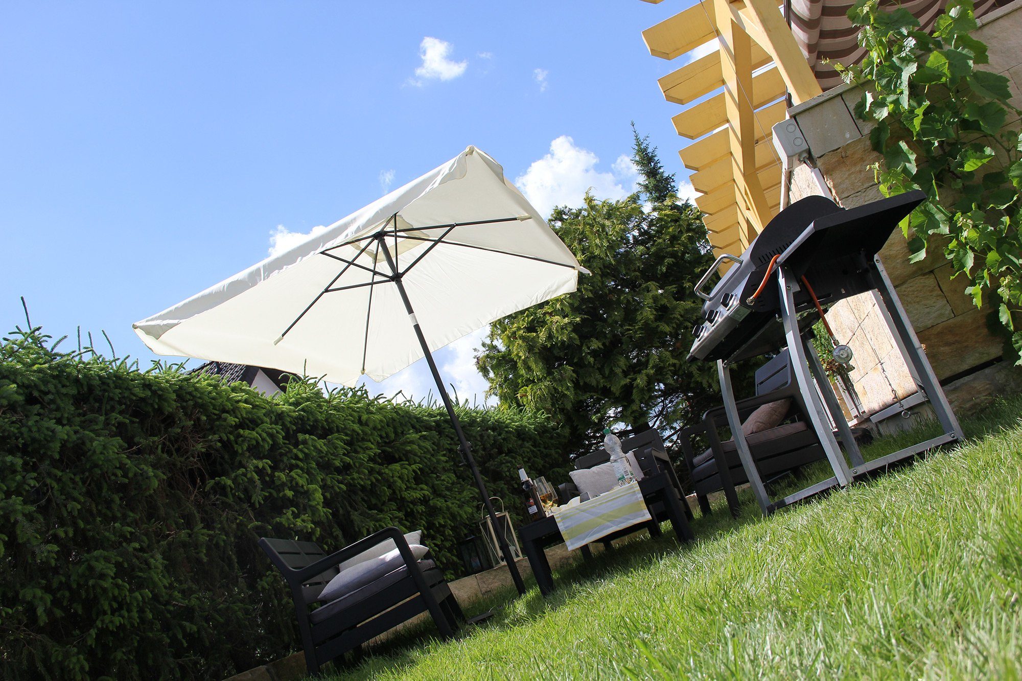 ONDIS24 Marktschirm Sonnenschirm 3x2 Meter, Knick-Gelenk, Kurbel, mit Air-Vent