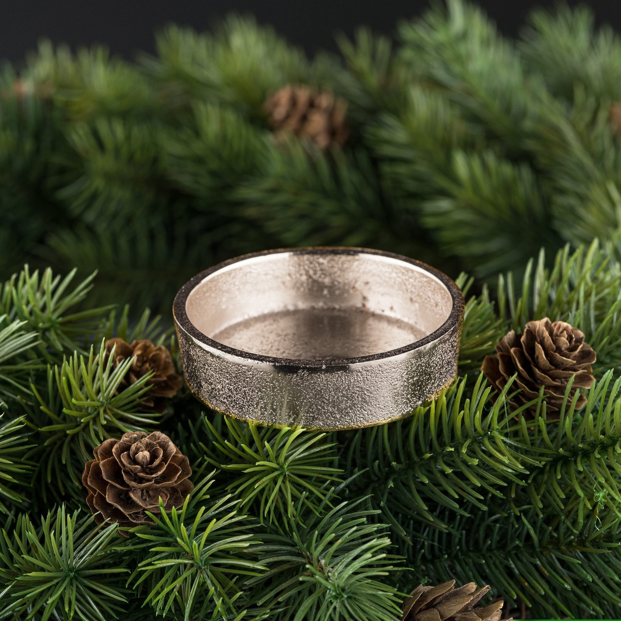 naninoa GmbH Adventsleuchter Aluminium Kerzenpick 4er Set, Kerzenhalter Kerzenteller Ø 6,5cm Silber