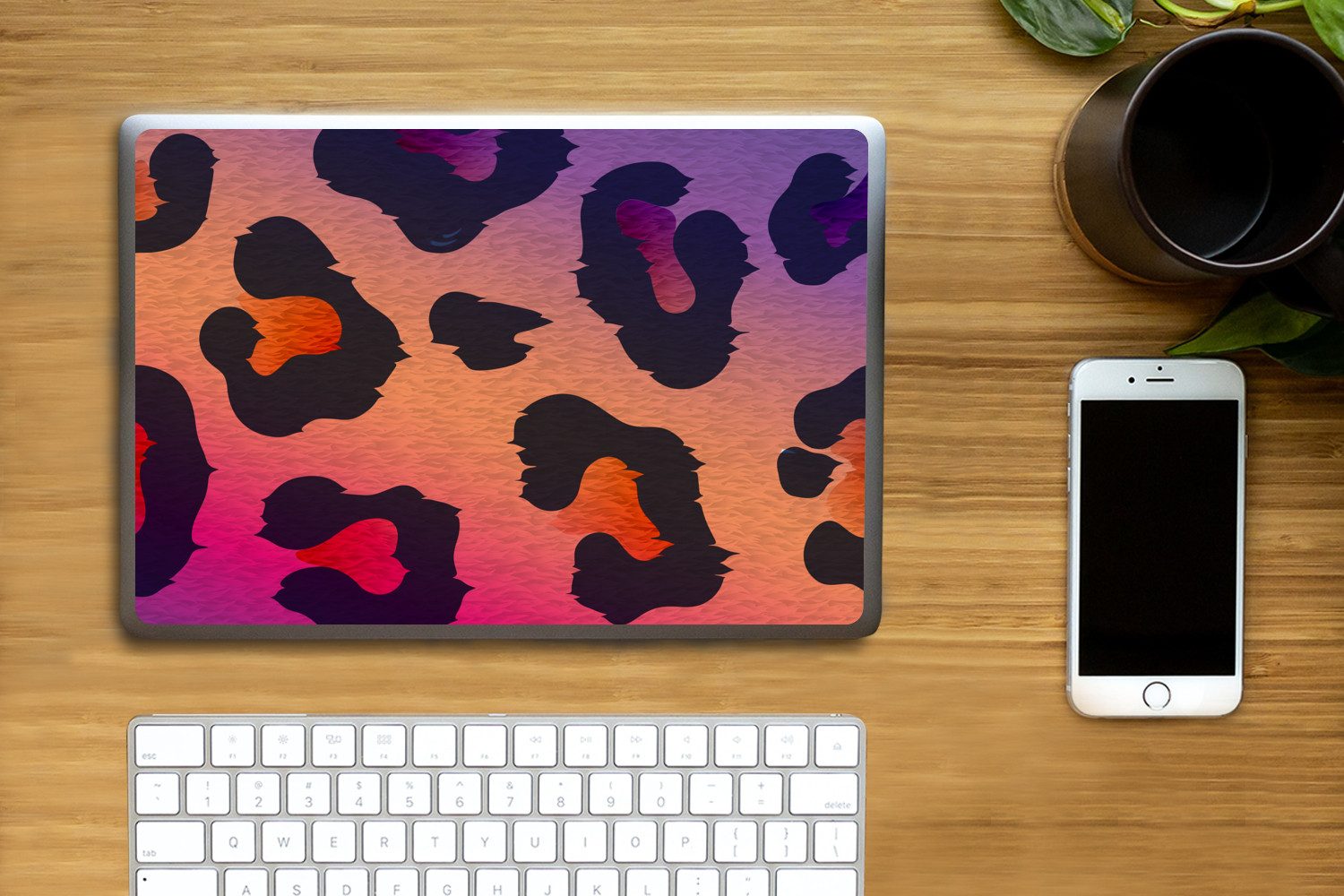 Thumbnail - MuchoWow Laptop-Aufkleber Pantherdruck - Rosa - Lila - Orange, (1tlg), Laptop Folien Cover, Aufkleber, Sticker, Schutz v...