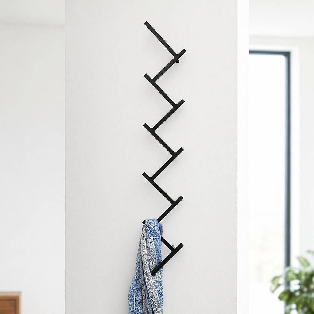 DanDiBo Wandgarderobe Garderobe mit 10 Haken Garderobenhaken Schwarz Kleiderständer 80 cm, auch als Handtuchhalter geeignet