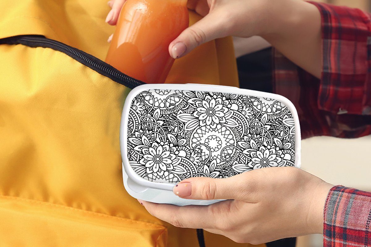 MuchoWow Lunchbox Mandala - Zentangle und weiß für Erwachsene, - Kunststoff, (2-tlg), für und Mädchen Jungs Kinder Muster, Brotbox Brotdose