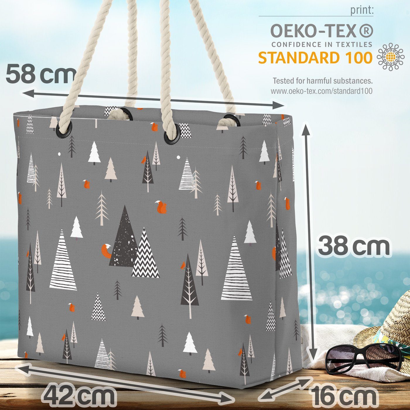 VOID Strandtasche (1-tlg), 3 Bäume Norwegen Wald Eichhörnchen Beach Skandinavien Design Wald Winter Bag