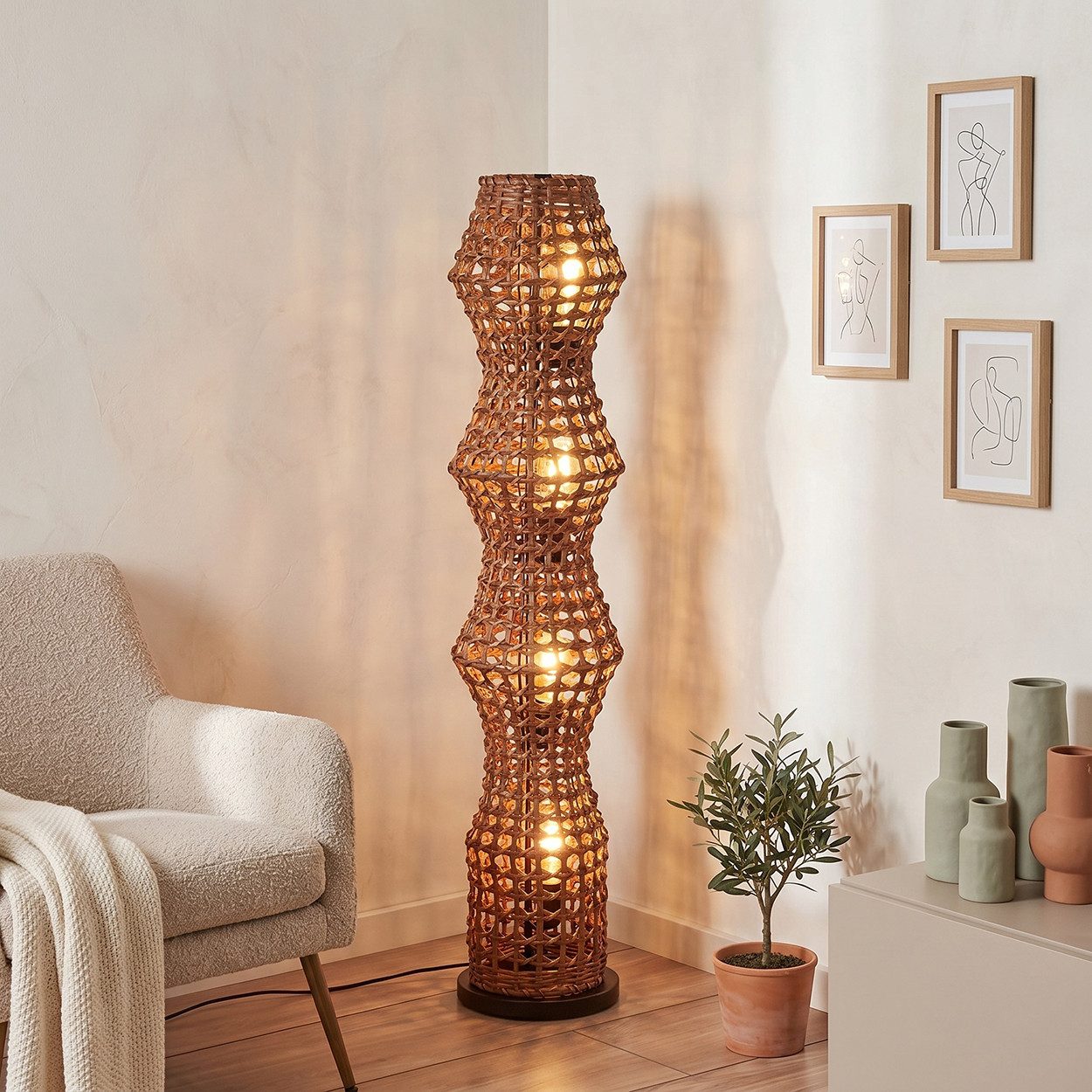 hofstein Stehlampe Stehlampe im skandinavischen Design mit Schirm aus Rattan in Braun, ohne Leuchtmittel, Stehleuchte im Boho-Style mit Lichteffekt und Fußschalter, E27, 110 cm