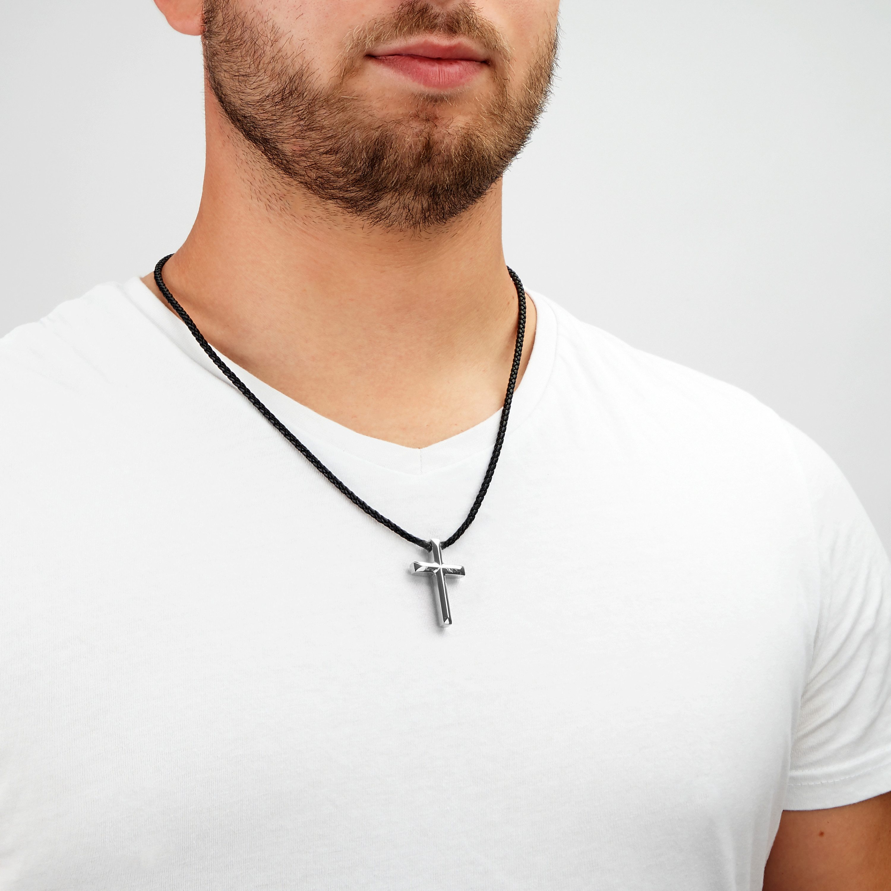 SERASAR Lederband Lederhalskette mit Edelstahlanhänger "Cross" (1-tlg), aus Echtleder – Bild 3 von 5