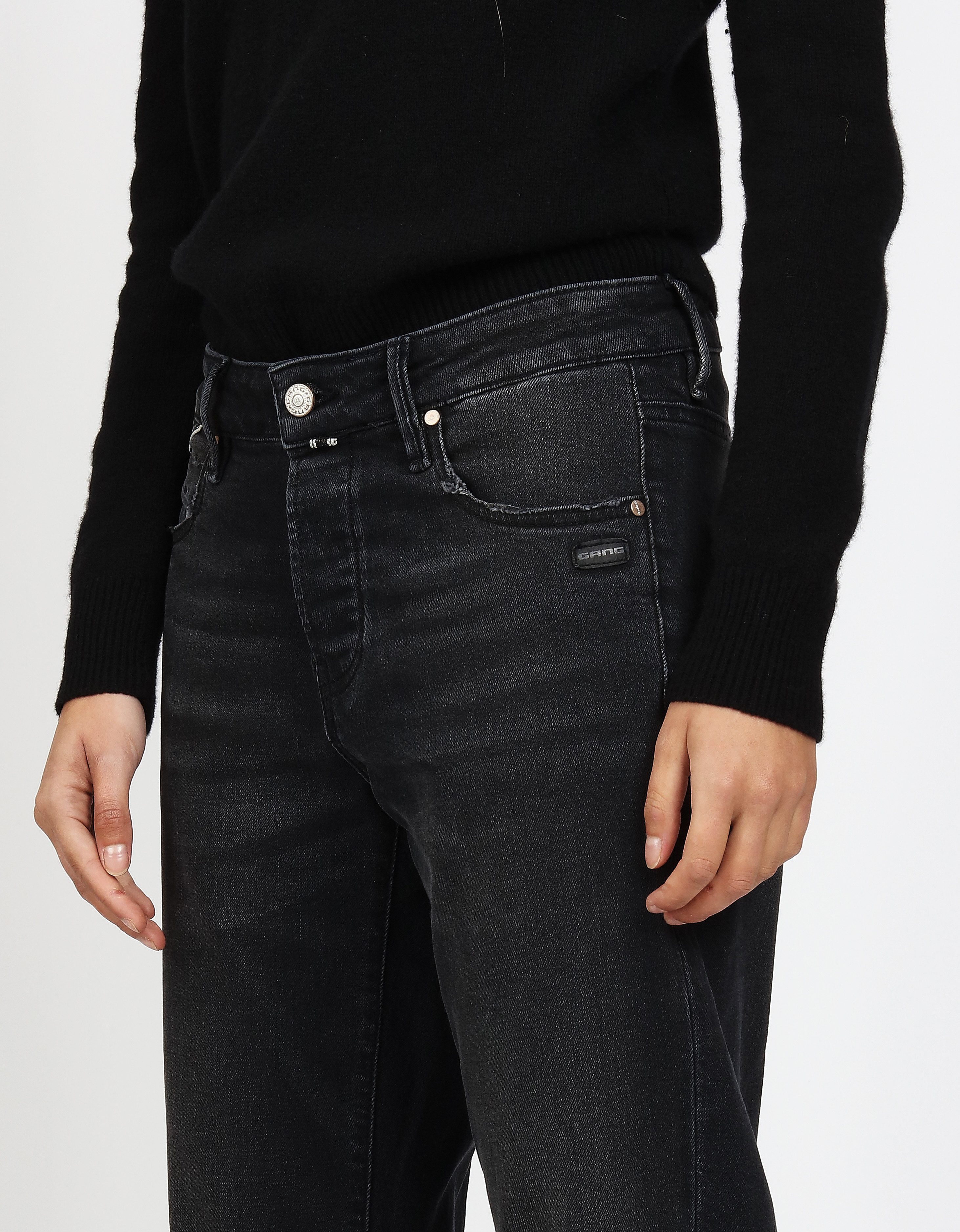 GANG Straight-Jeans 94THELMA mit Detail oberhalb der Münztasche