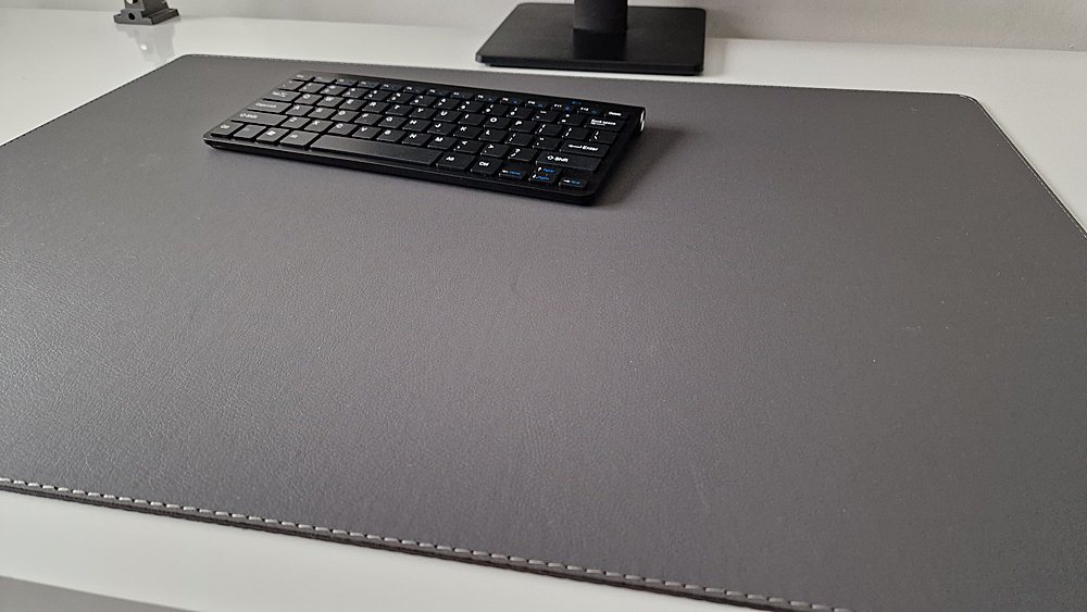 Thumbnail - Profi Mats Schreibtischunterlage mit Mauspad Sanftlux Kunst Leder in 12 Farben 3 Gr.