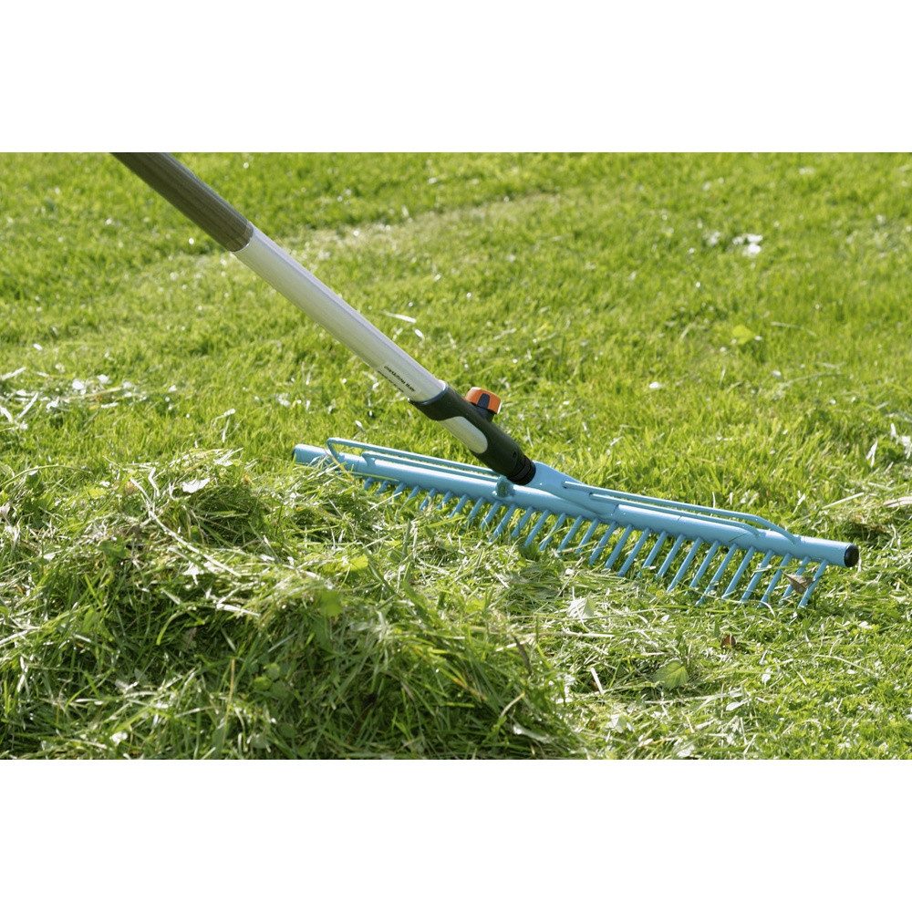 GARDENA Gartenpflege-Set GARDENA combisystem 3381-20 Rasenrechen 60 cm – Bild 4 von 5