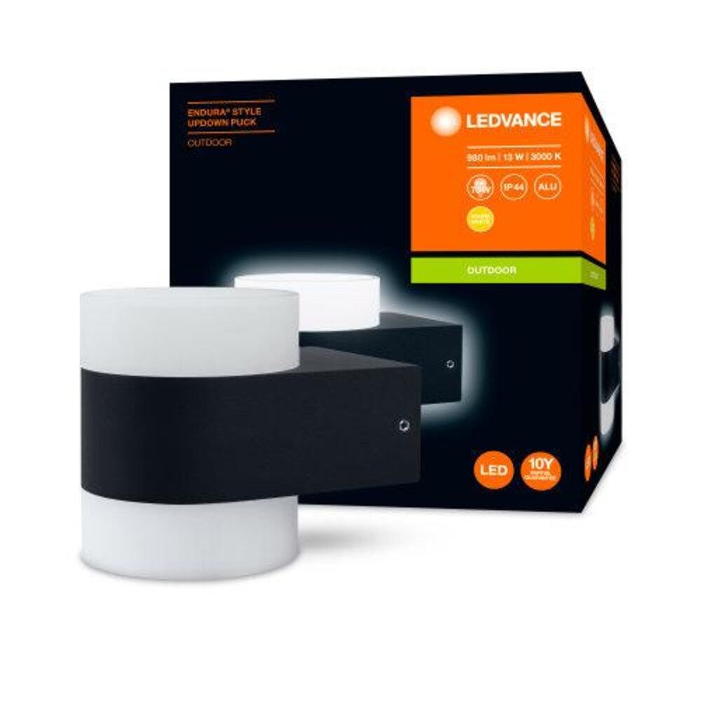 Ledvance Außen-Wandleuchte Aluminum, 13W, warmweiß, 980lm, IP44, wassergeschützt, G, 3000K, wassergeschützt, warmweiß