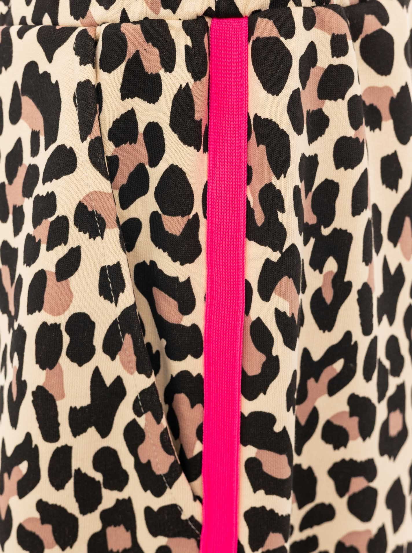 Zwillingsherz Sweathose "Leo" Leo Muster, pinker Streifen an der Seite, Eingriffstaschen