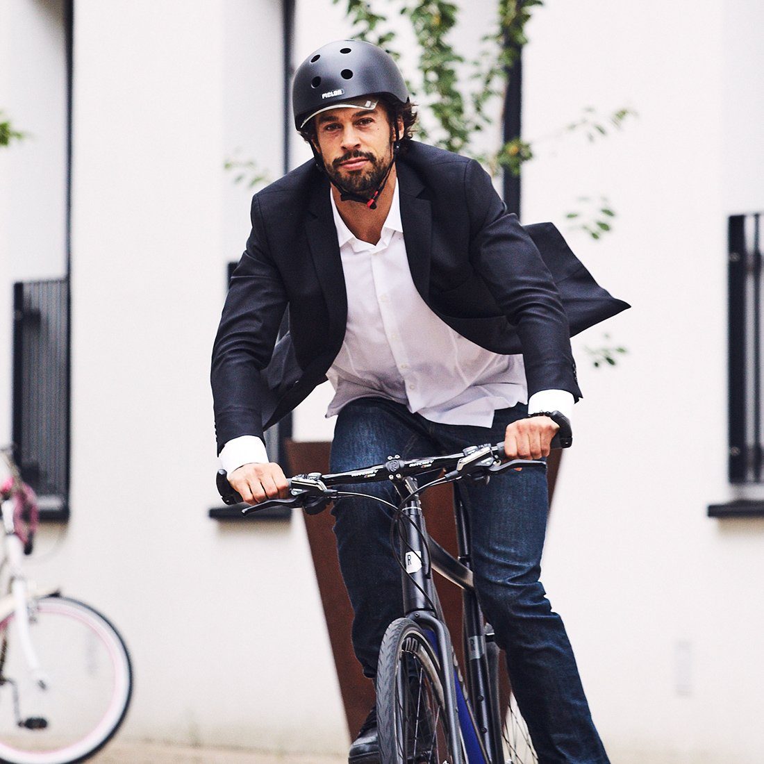 Melon Fahrradhelm Closed Eyes (matte), super leicht, Magnetverschluss, größenverstellbar, mehr als 50 Designs – Bild 4 von 5