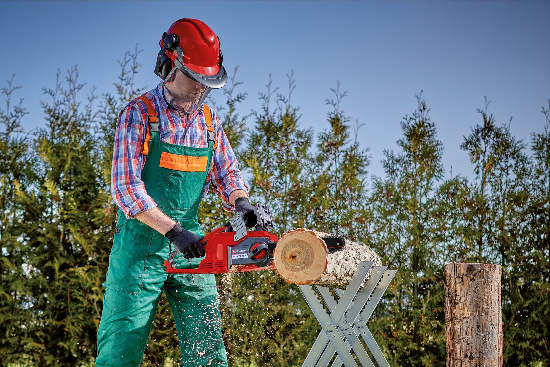 Einhell Akku-Kettensäge FORTEXXA 18/30, 30 cm Schwertlänge, ohne Akku und Ladegerät – Bild 4 von 5