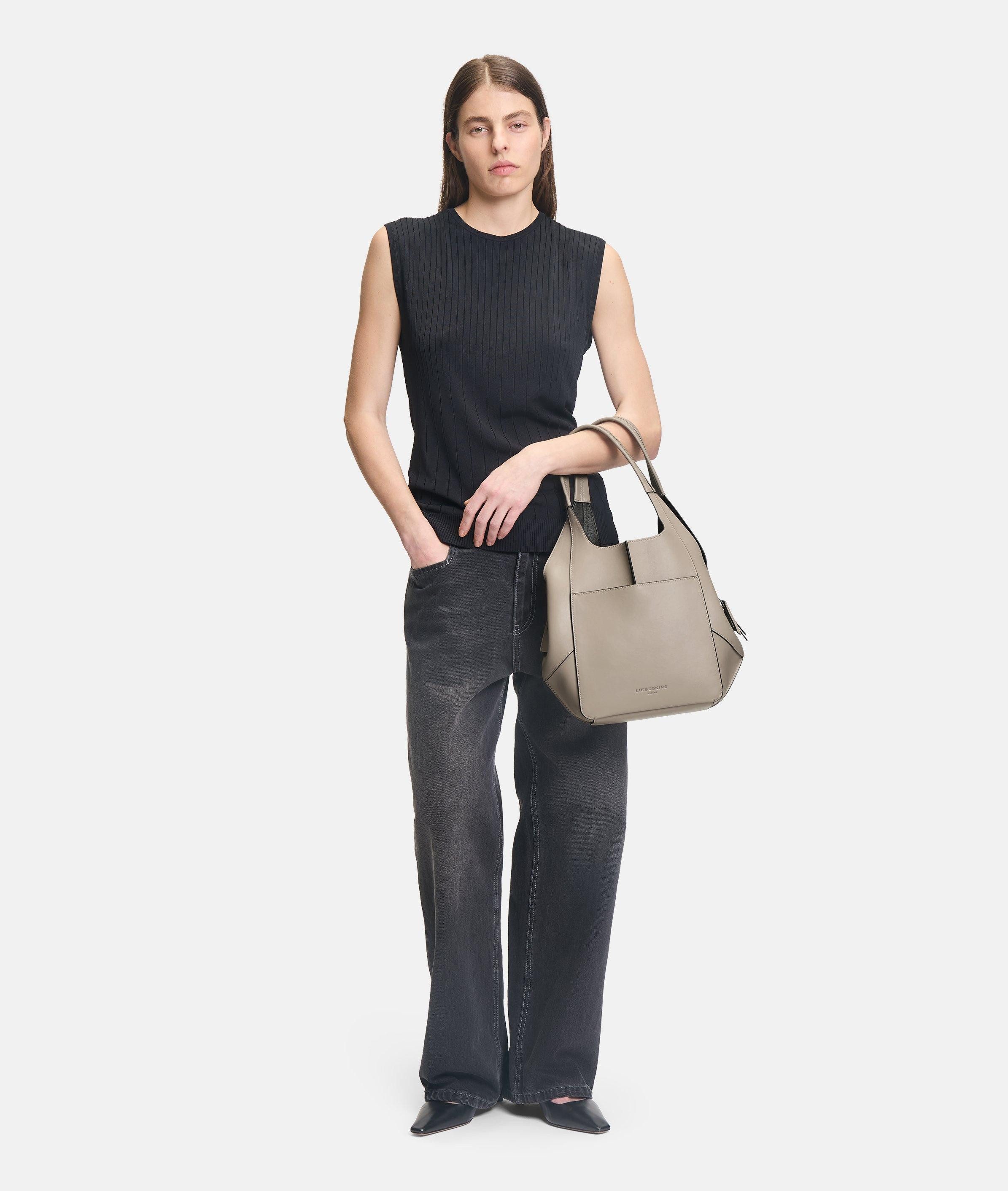 Liebeskind Berlin Schultertasche Lilly Tote M, Geräumige Tasche aus weichem Nappaleder