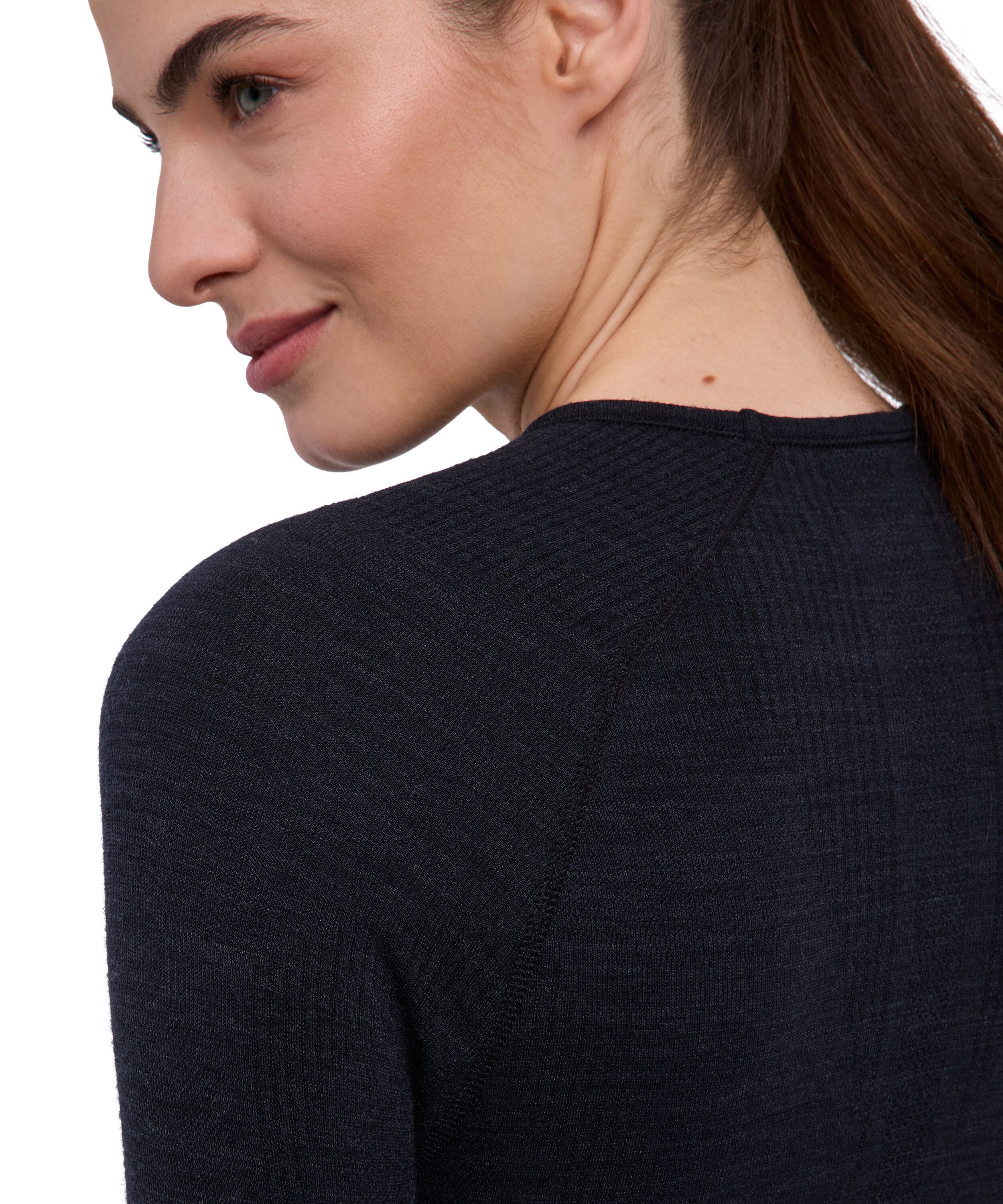FALKE Funktionsshirt FALKE Langarmshirt Wool-Tech (1-tlg., 1) aus Merinowolle für kalte bis sehr kalte Temperaturen