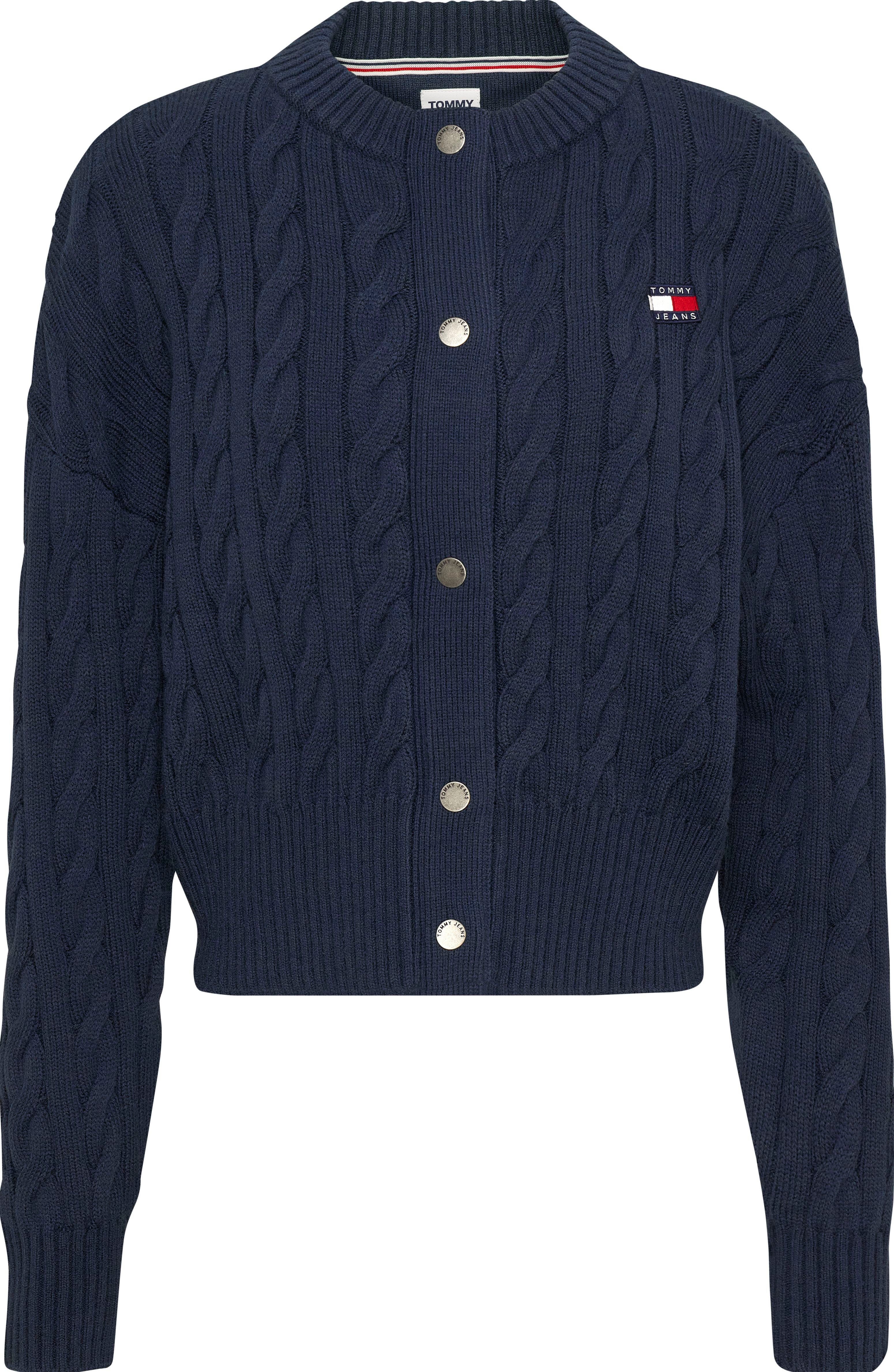 Tommy Jeans Strickjacke TJW Jeans BADGE CABLE CARDIGAN Logo-Badge mit Navy Twilight Tommy
