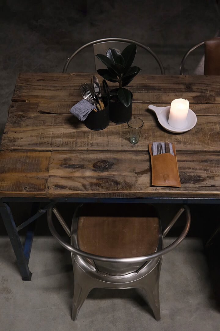 Trademark Living Kufenstuhl LIVING Esszimmerstuhl - Eisen glänzend 4er Set