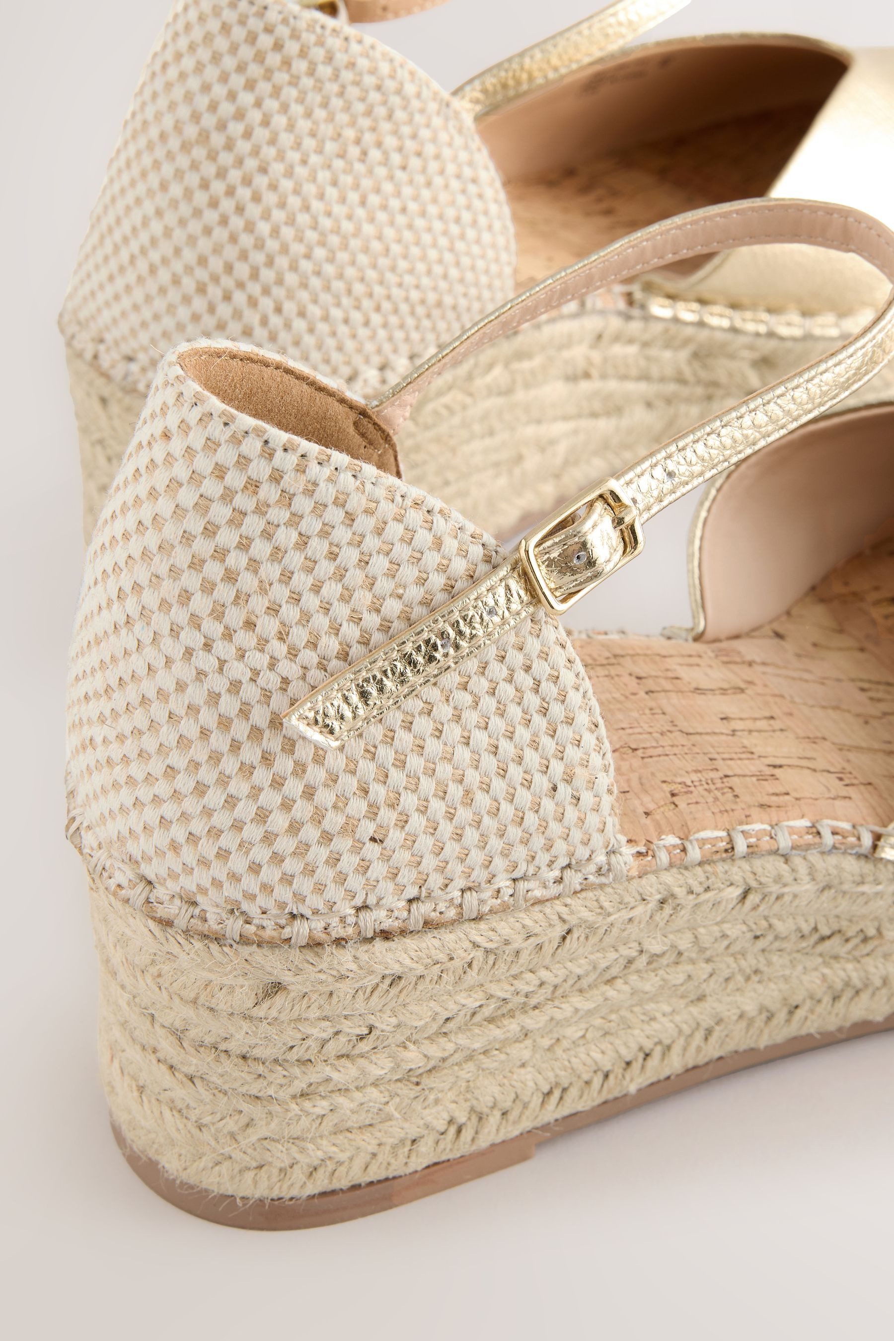 Next Forever Comfort® Espadrilles mit Plateau Keilpumps – Bild 4 von 5
