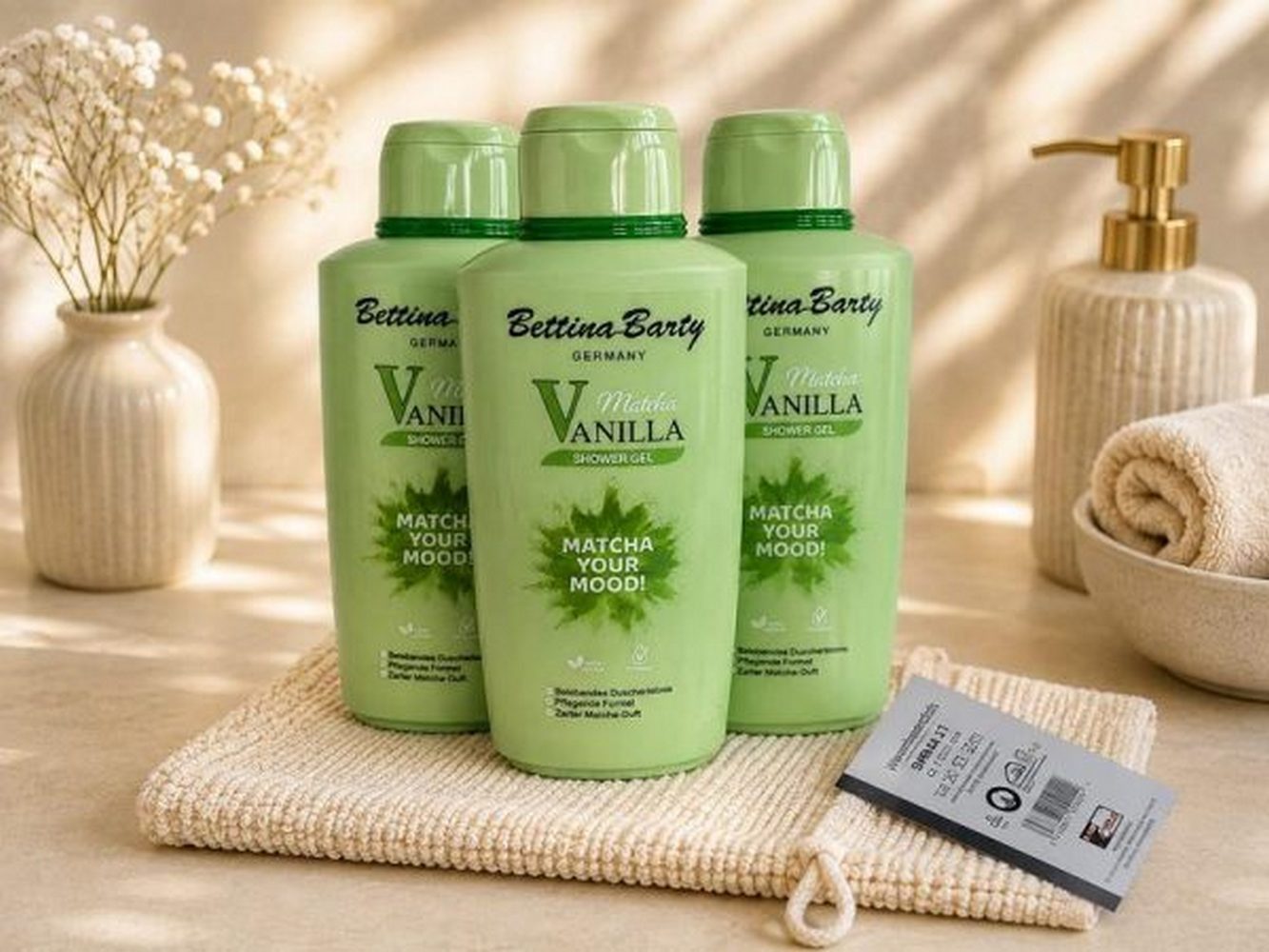 Bettina Barty Duschgel Matcha Vanilla Geschenkset – 3 x Duschgel 500 ml & Waschhandschuh, Waschhandschuh 100% Baumwolle