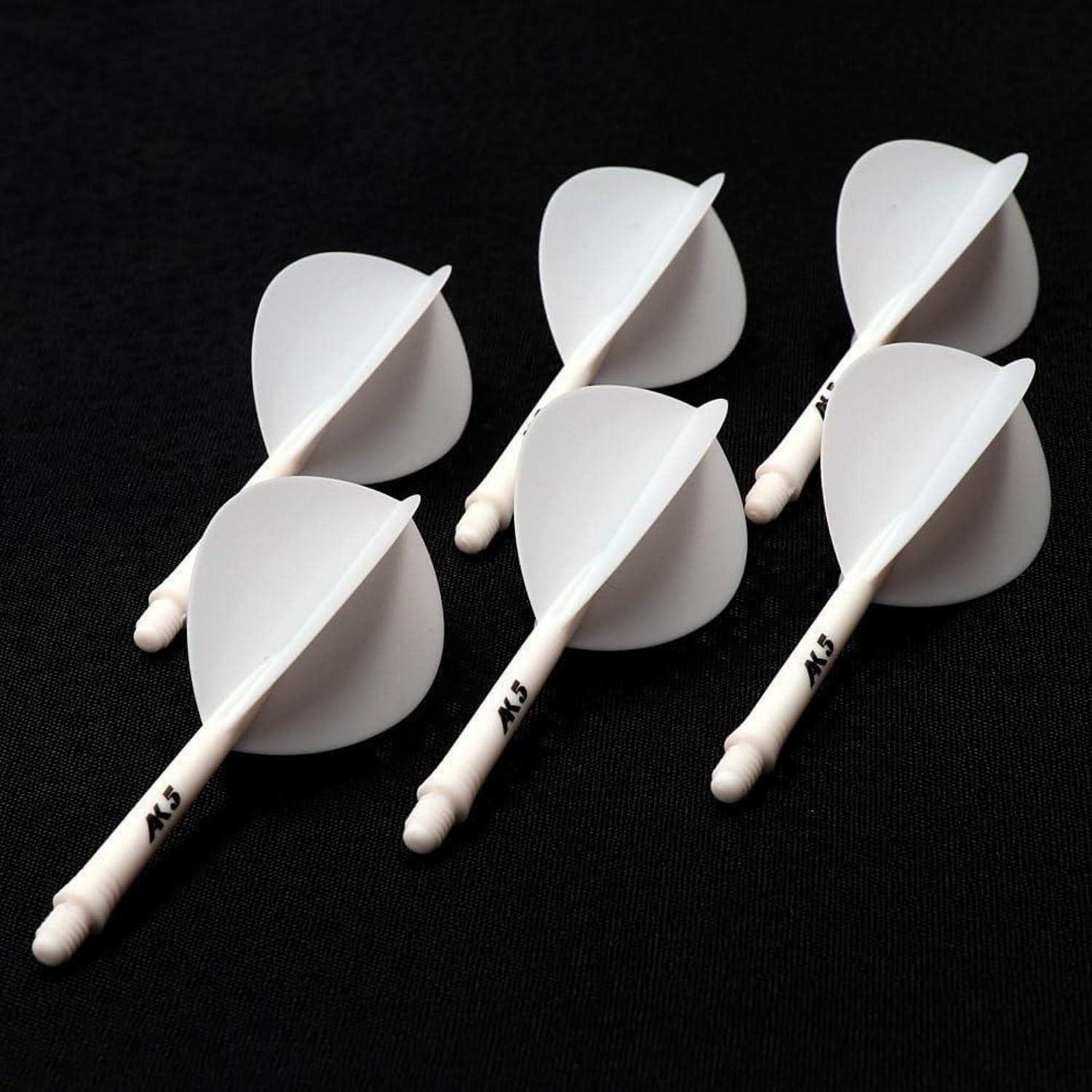 LuxusKollektion Pfeilschaft Dartschäfte Flights 6 Stück Rost Schaftlänge 28mm Birnenform ganz weiß