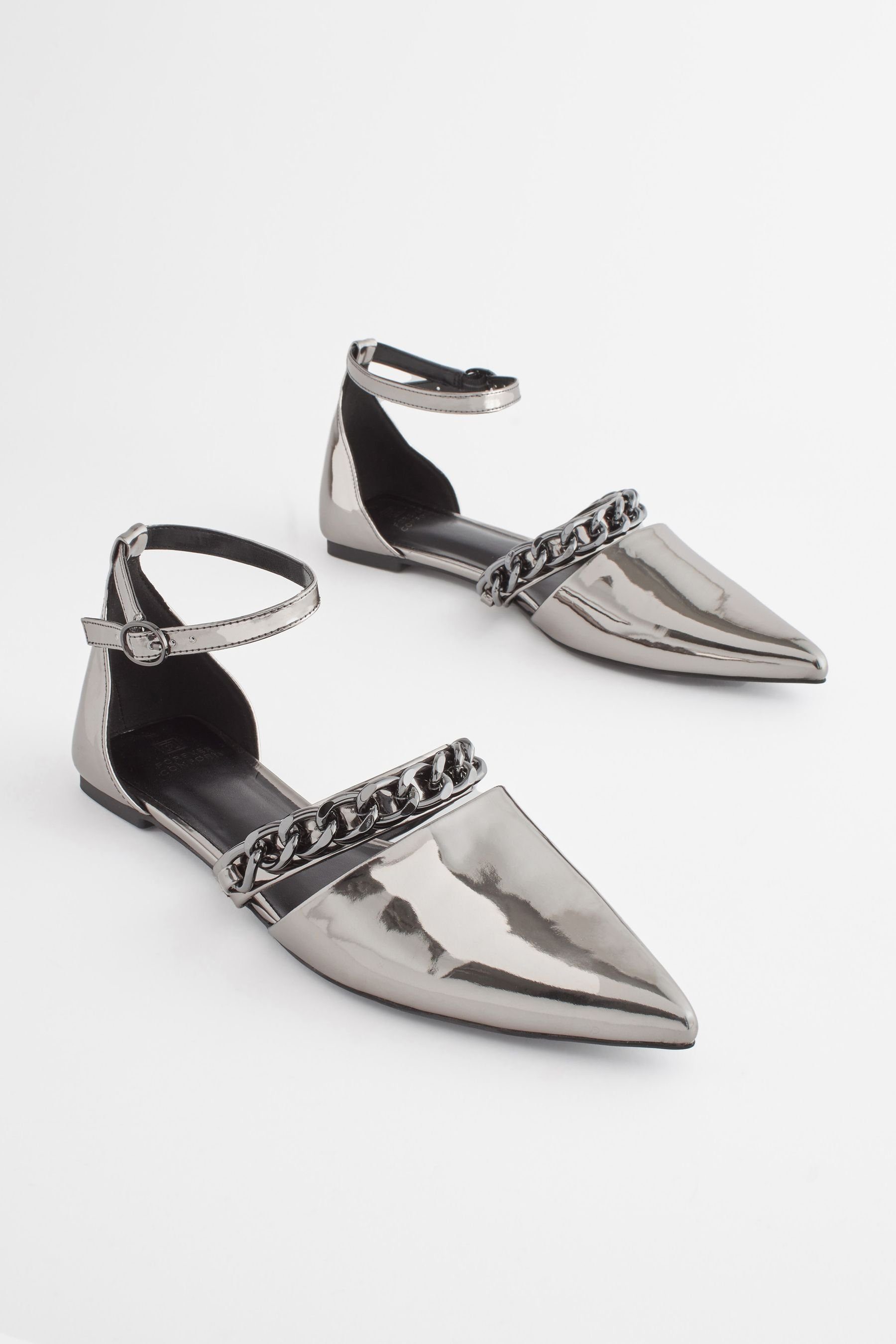 Next Forever Comfort® Spitze, Kette mit Sandale Silver flache Pewter (1-tlg) Schuhe