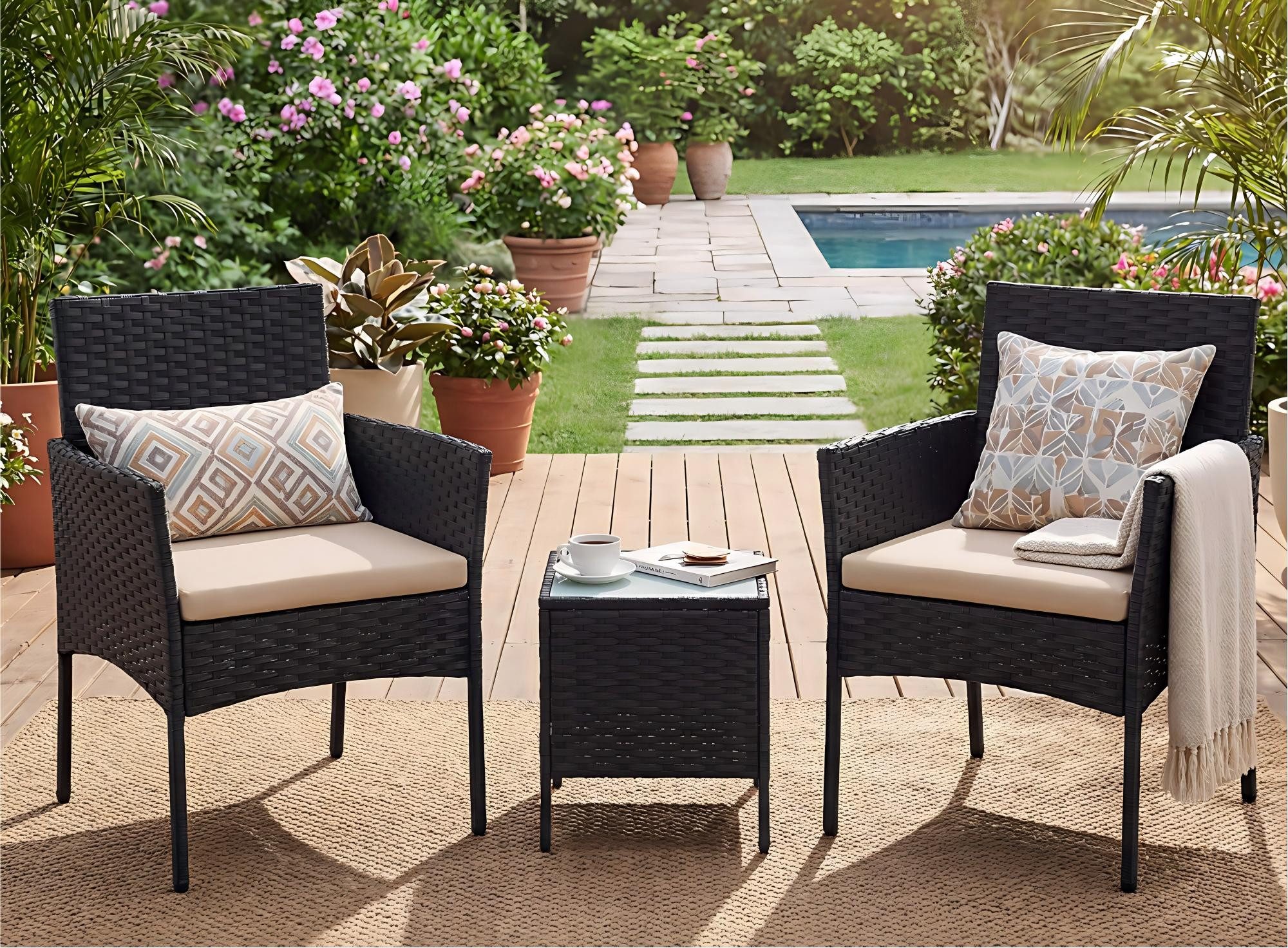 SONGMICS Gartenlounge-Set Balkonmöbel, Tisch und 2 Stühle, für Terrasse, Balkon, Garten, (3-tlg., 2 Gartenstuhl, 1 Gartentisch, mit Kissen), Gartenmöbel-Set, aus PE-Polyrattan, Terrassenmöbel, schwarz-taupe