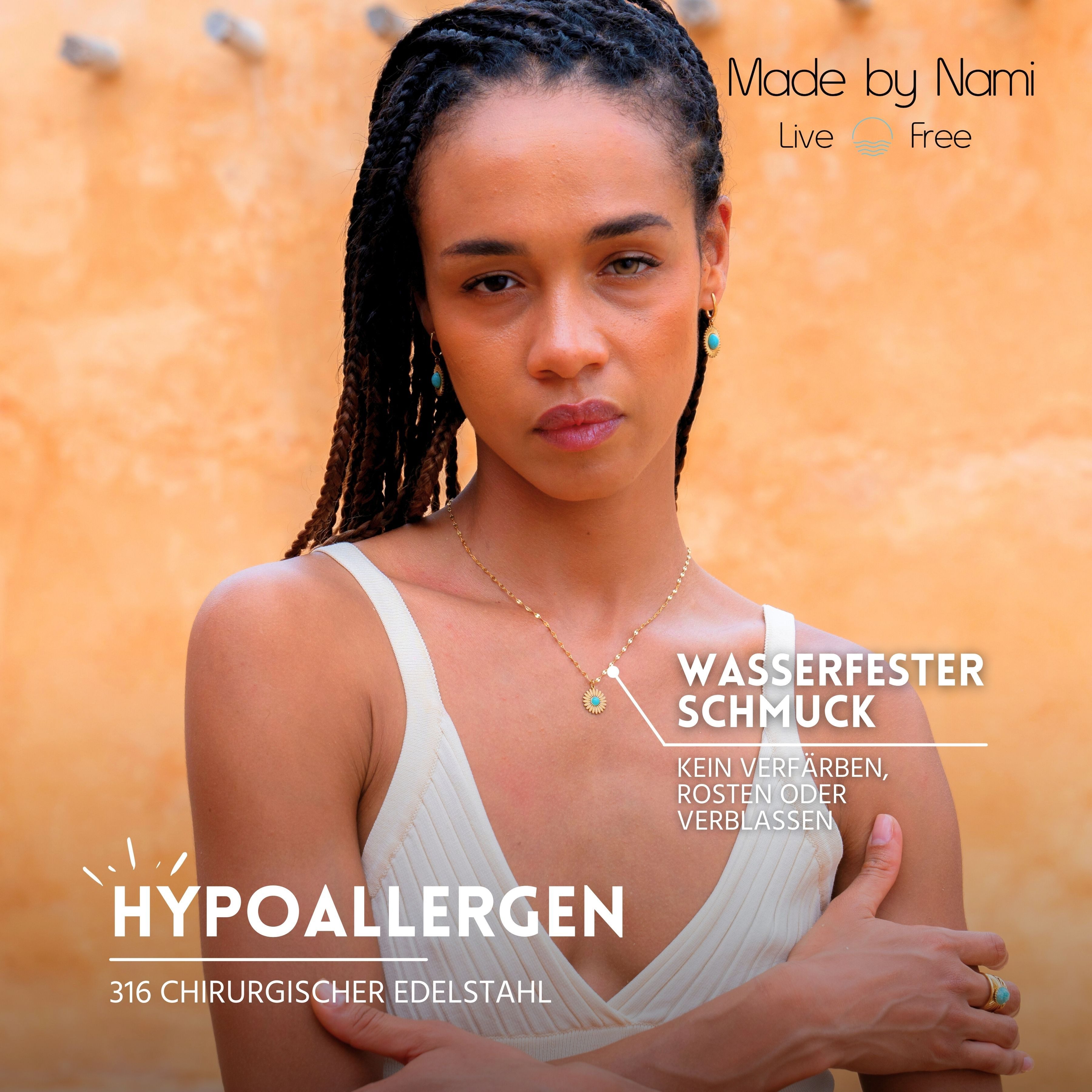 Made by Nami Kette mit Anhänger Edelstahlkette mit Buchstaben Anhänger Gold günstig online kaufen